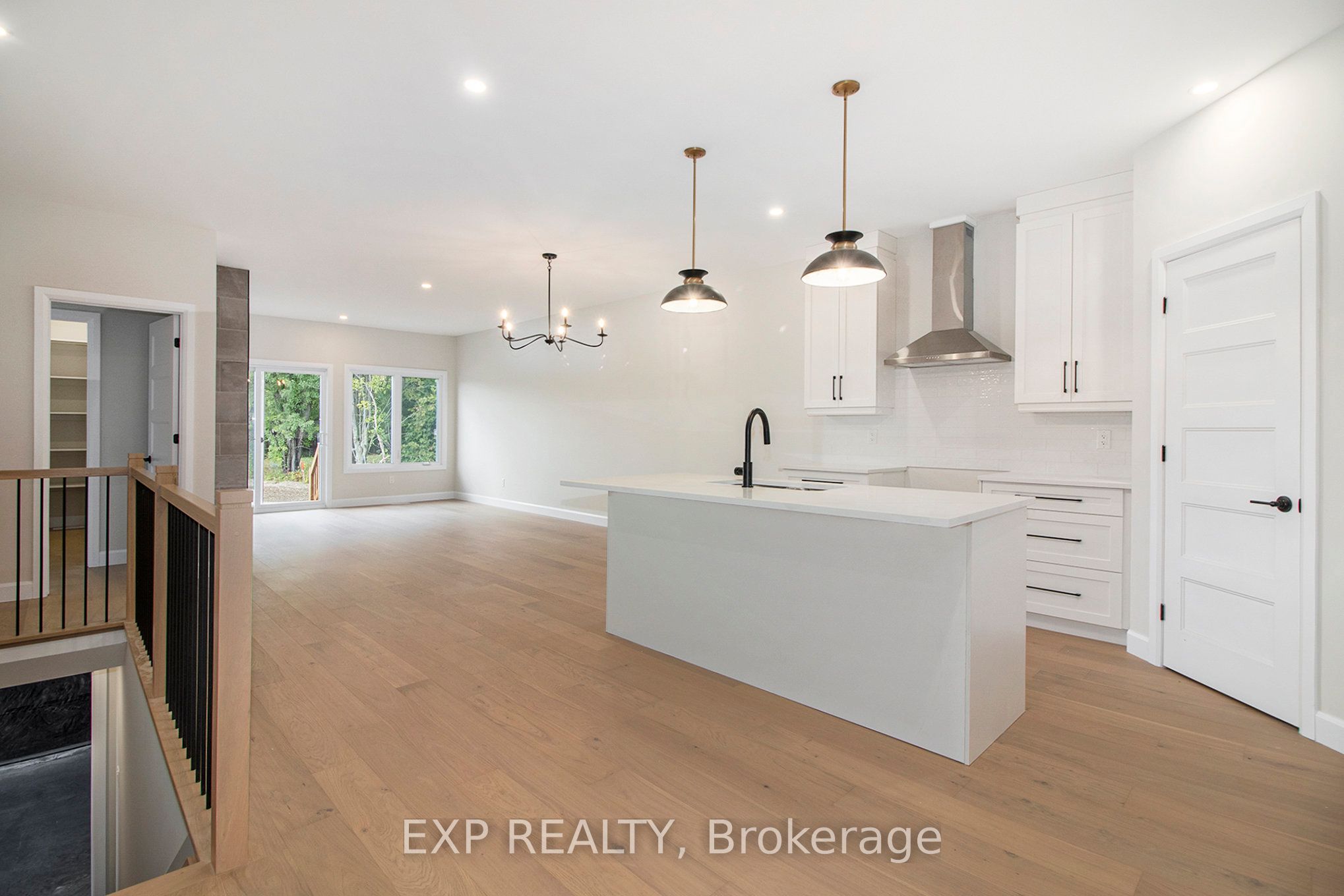 775 Lacroix Road Property Photo 7
