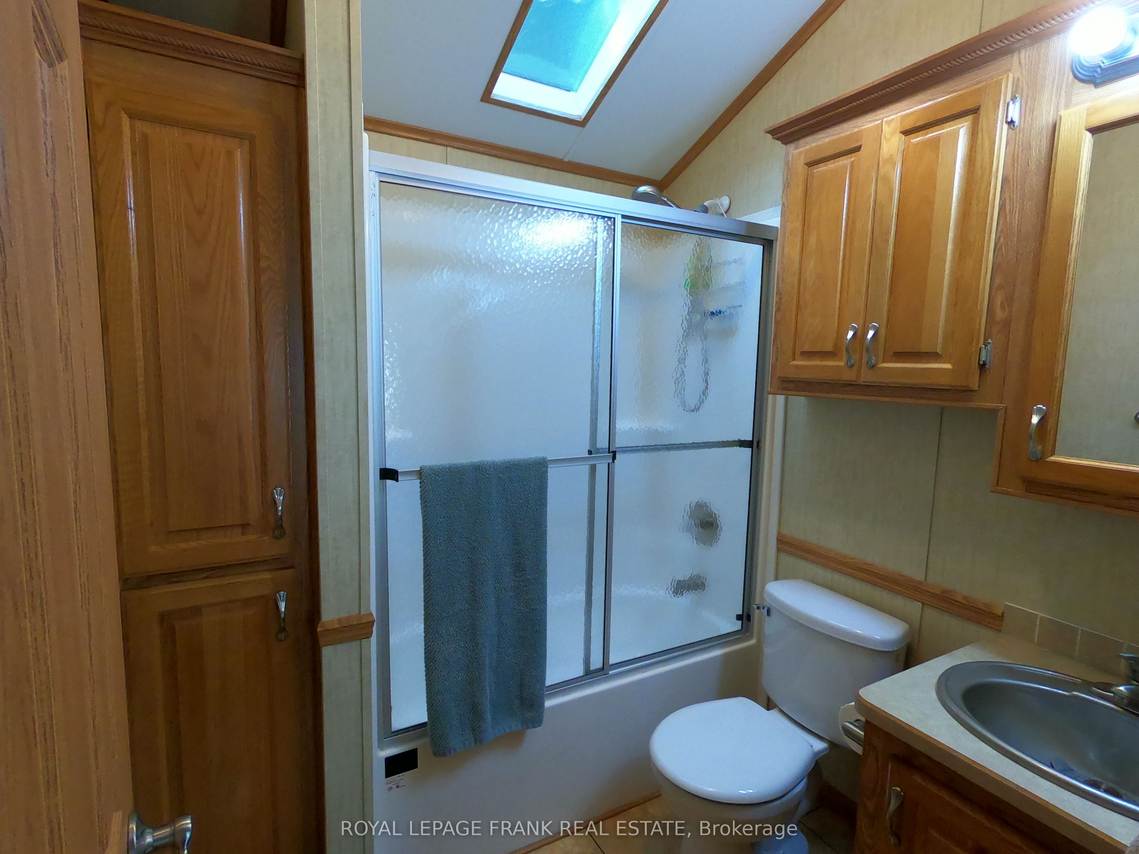 14 Pioneer Drive Property Photo 13