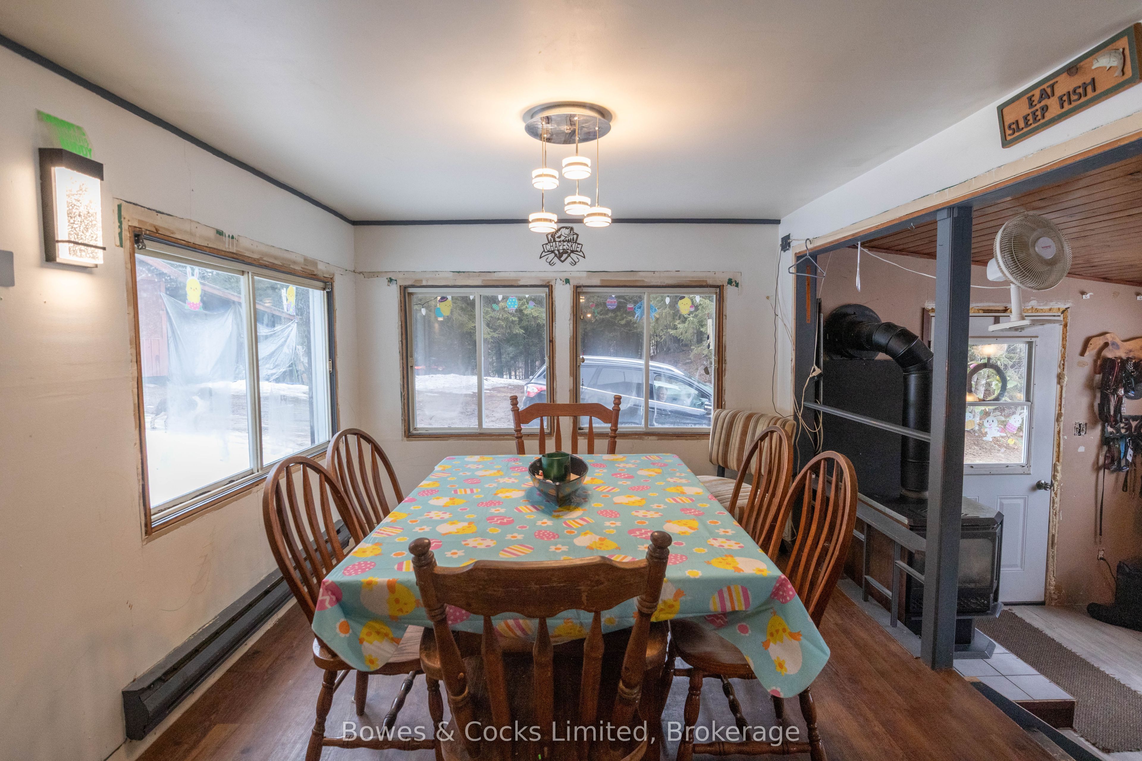 1046 Detlor Road Property Photo 19