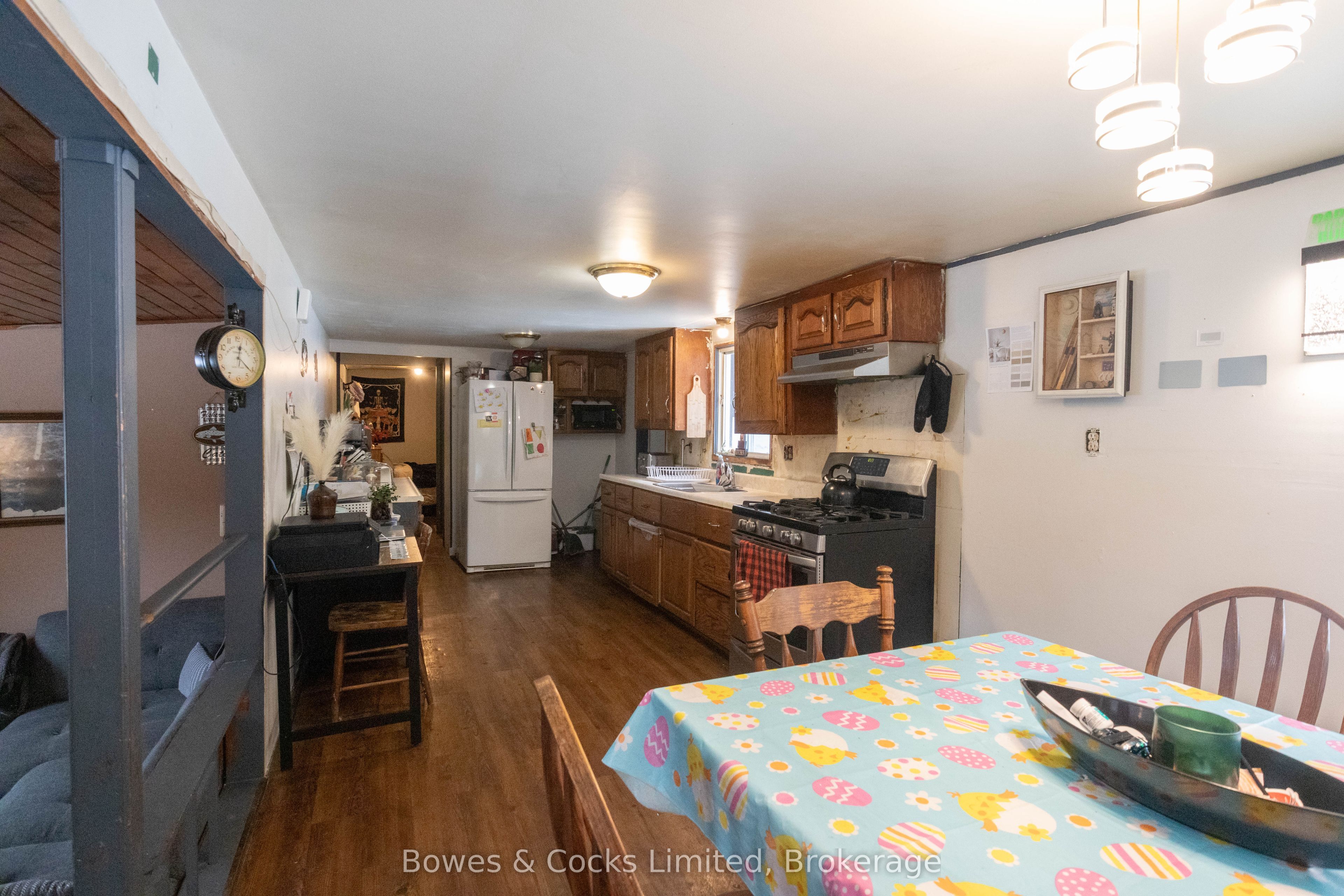 1046 Detlor Road Property Photo 21