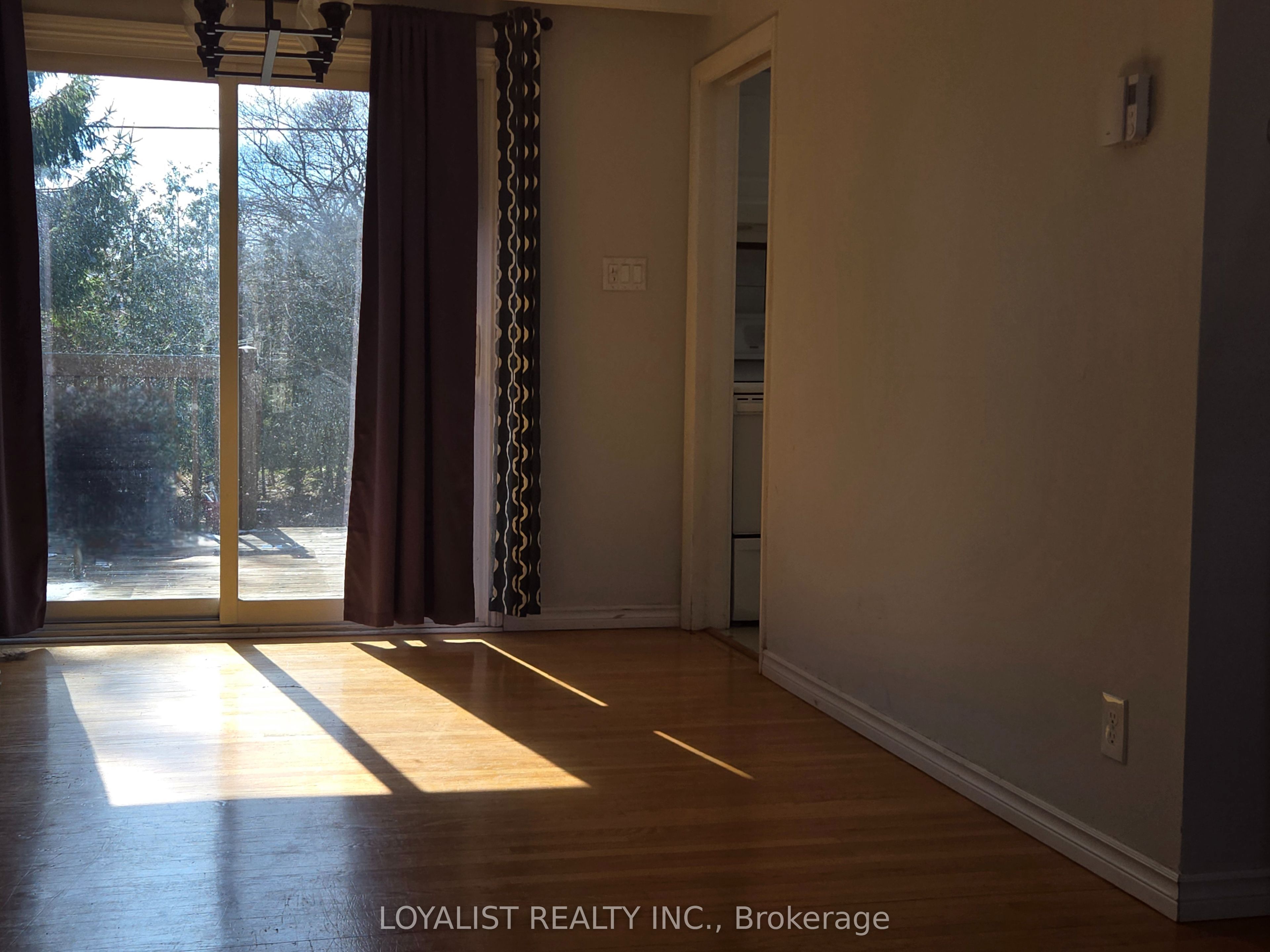 220 Parrott Drive Property Photo 5