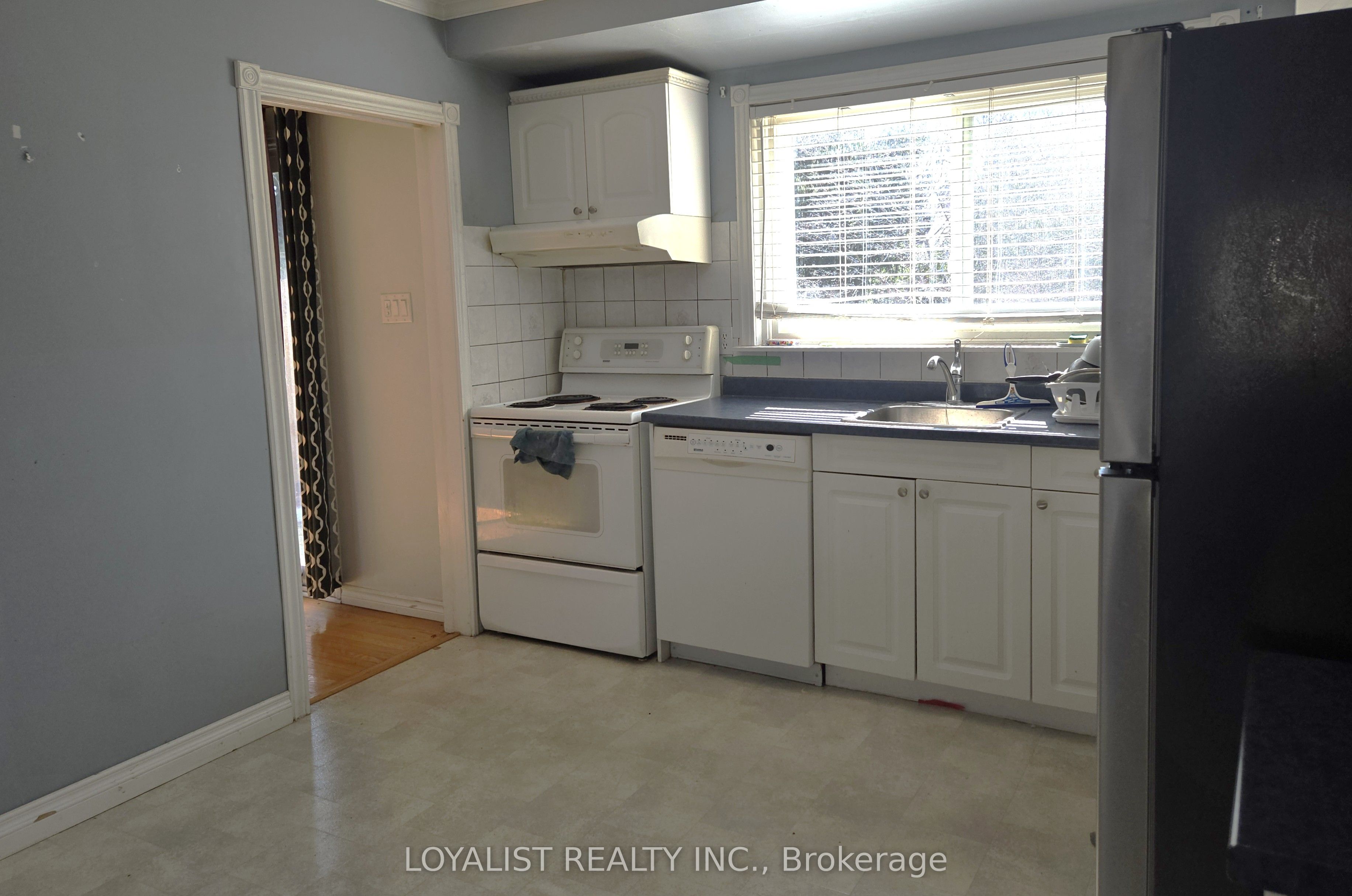 220 Parrott Drive Property Photo 7