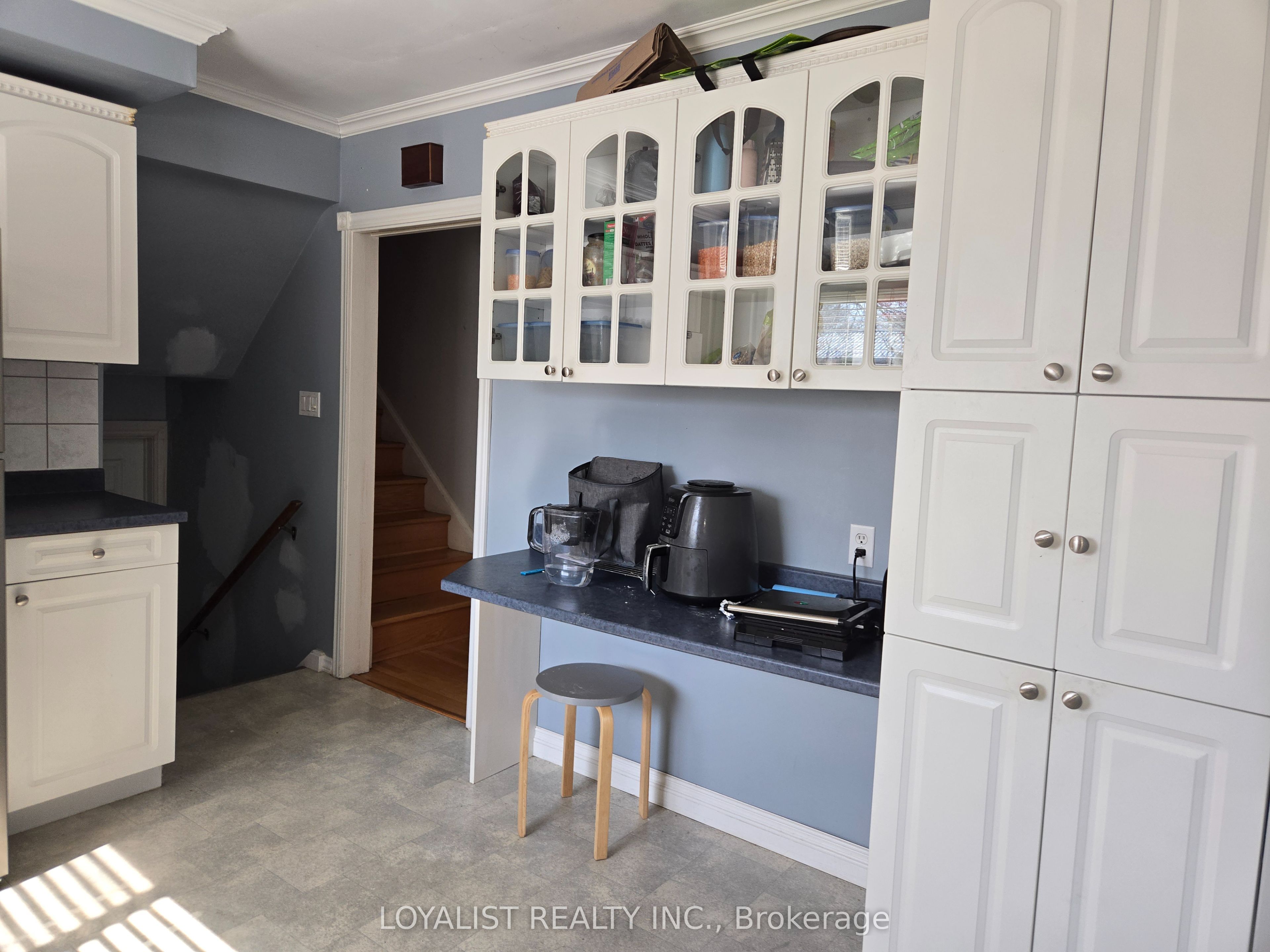 220 Parrott Drive Property Photo 9
