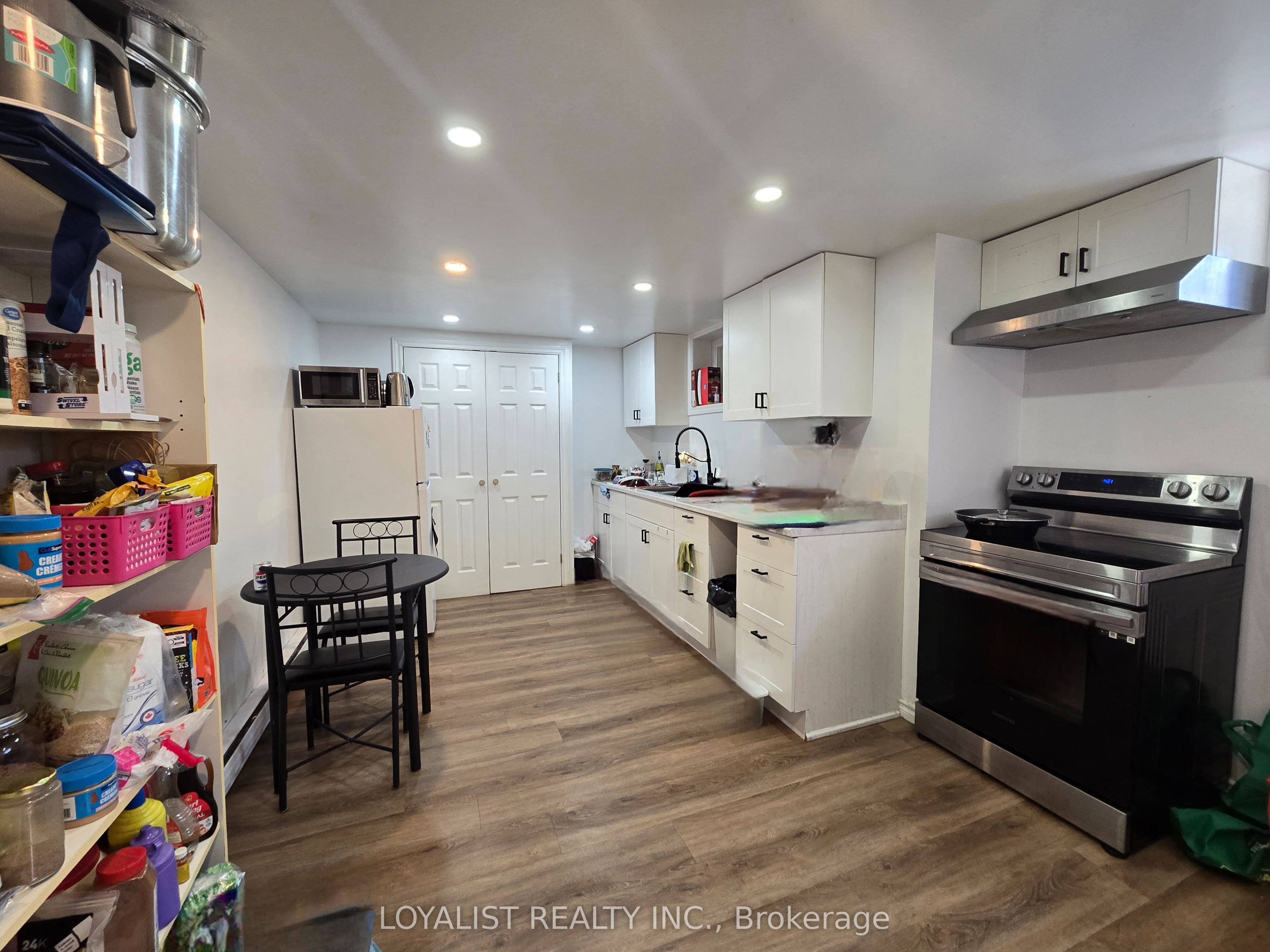 220 Parrott Drive Property Photo 12