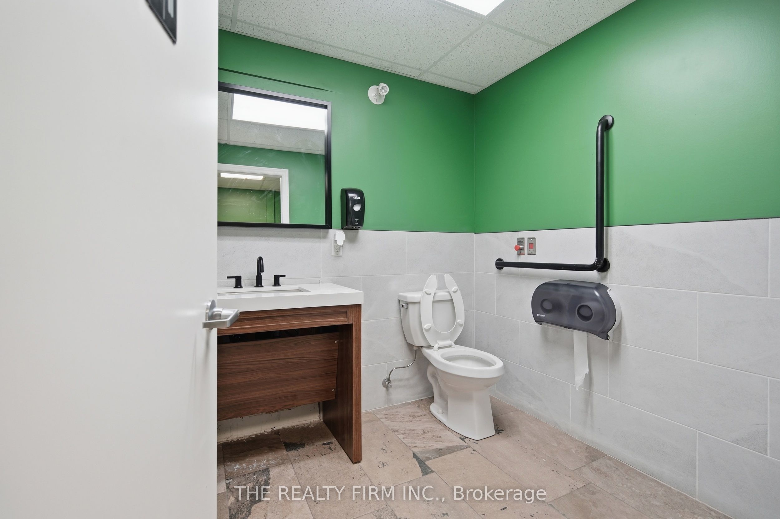 2295 Wharncliffe Road S 1 Property Photo 25