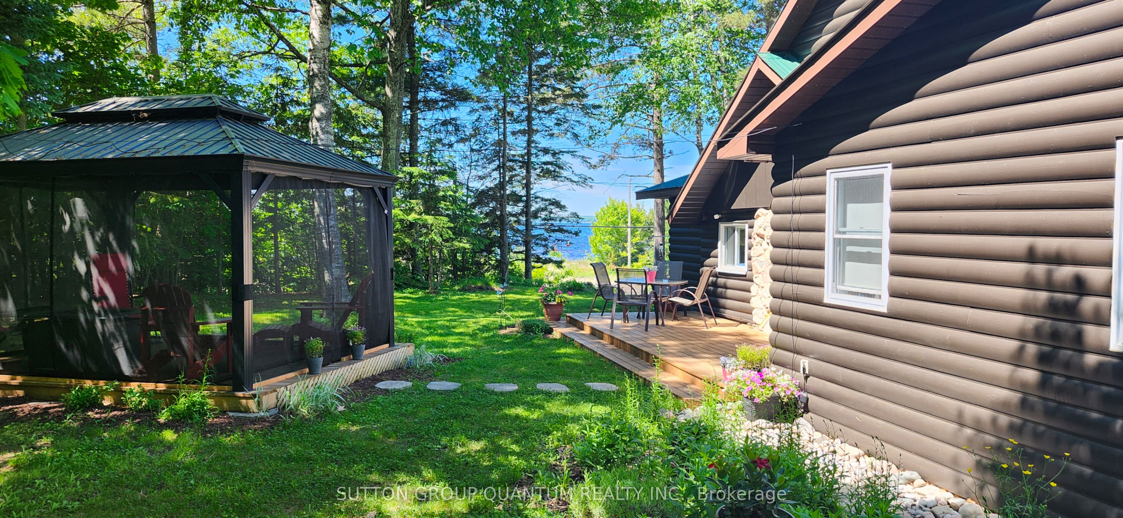 10366 Highway 17 N Property Photo 6