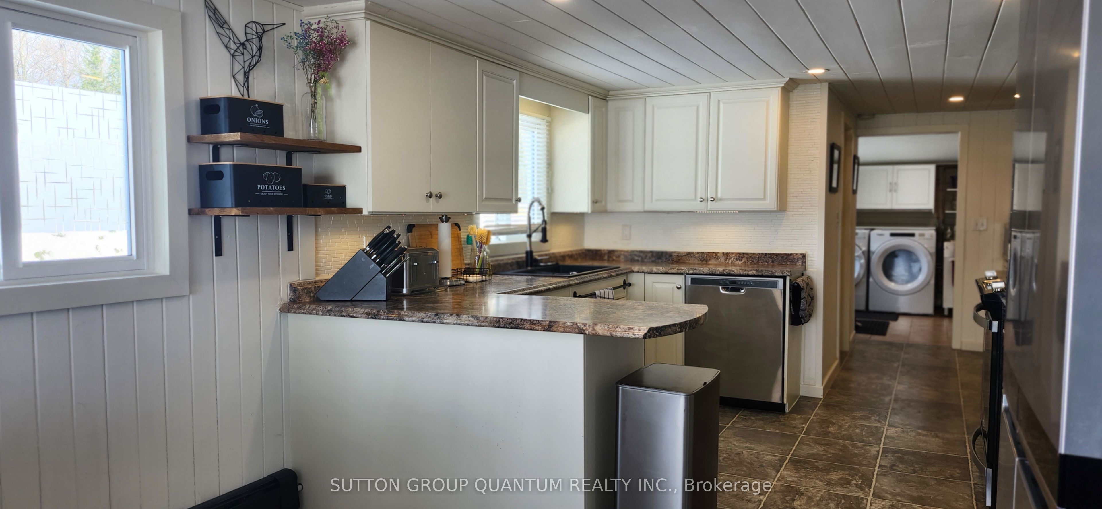 10366 Highway 17 N Property Photo 14