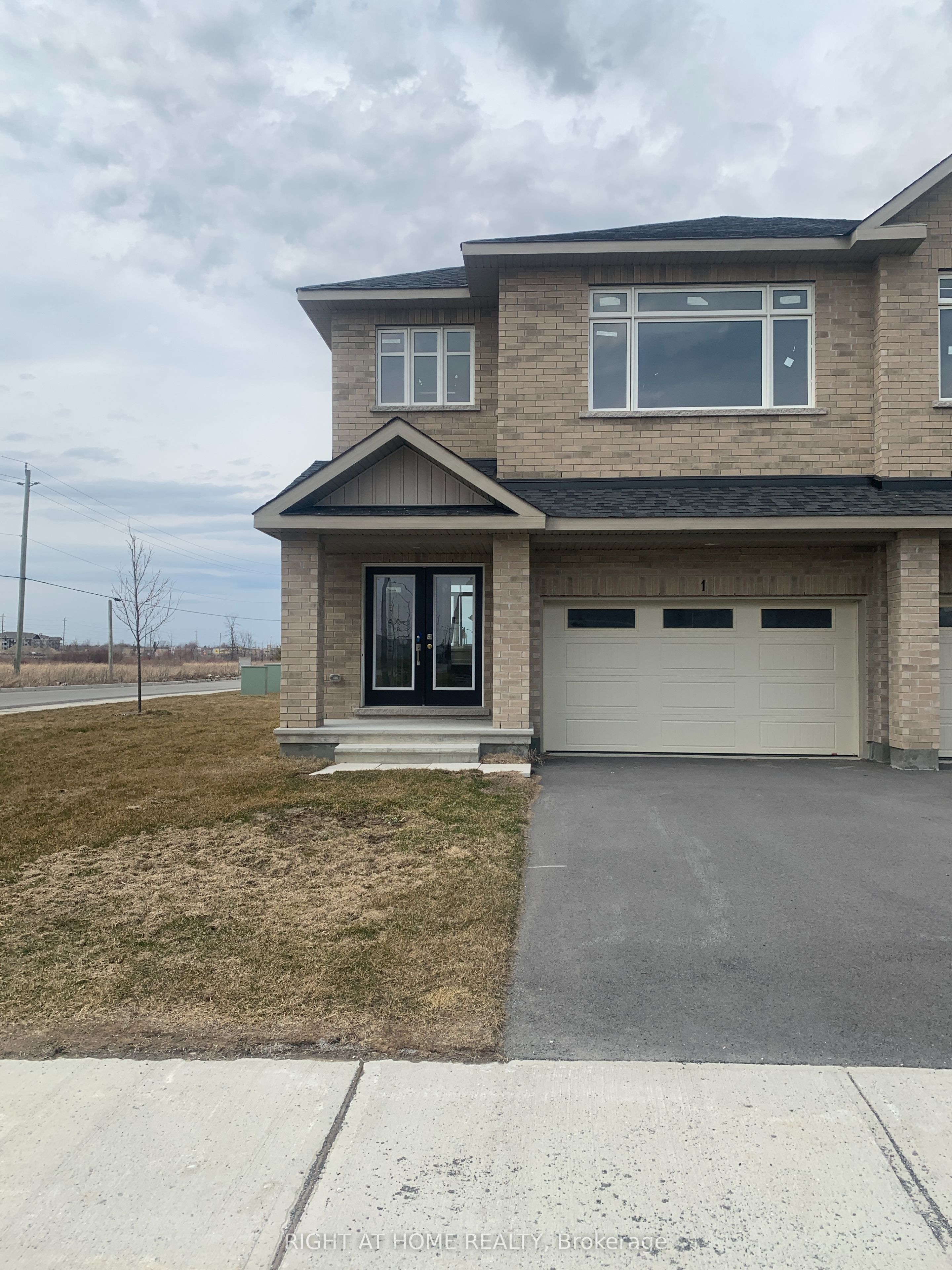 1 Wylie Way Property Photo 1