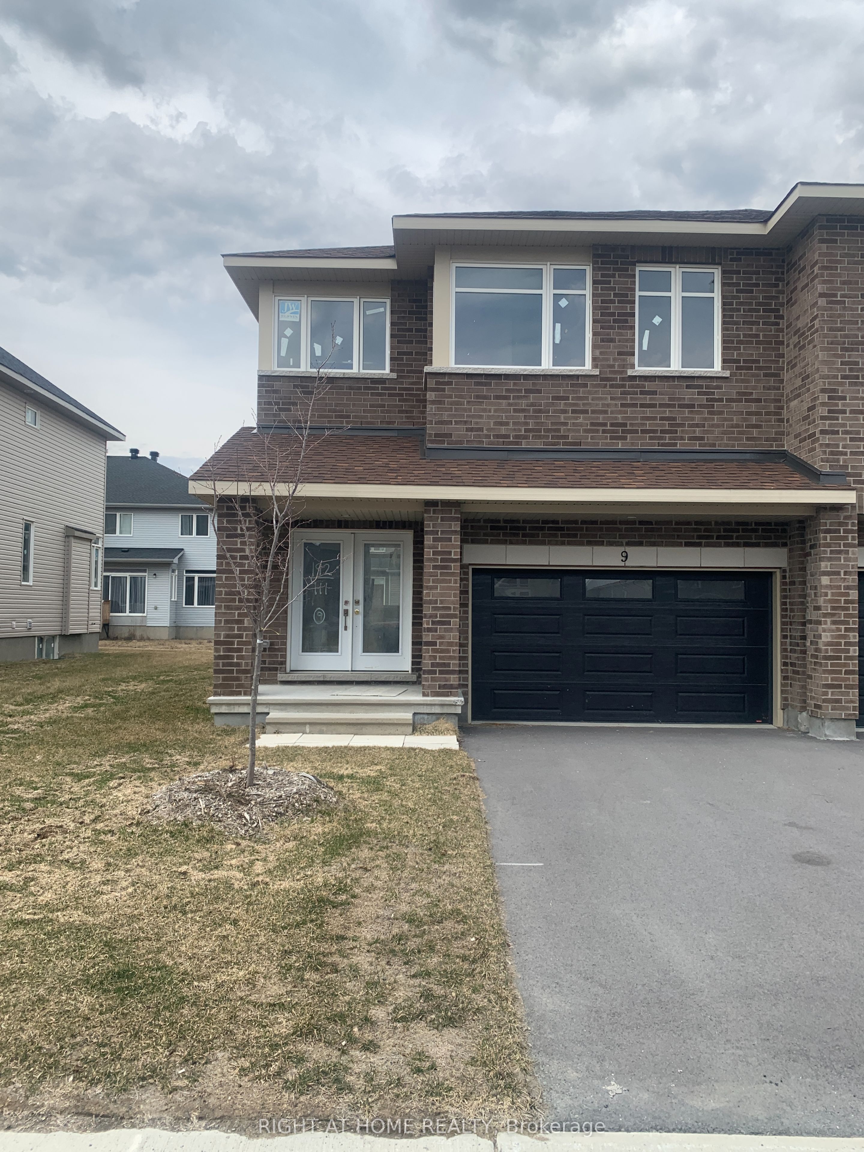9 Wylie Way Property Photo 1