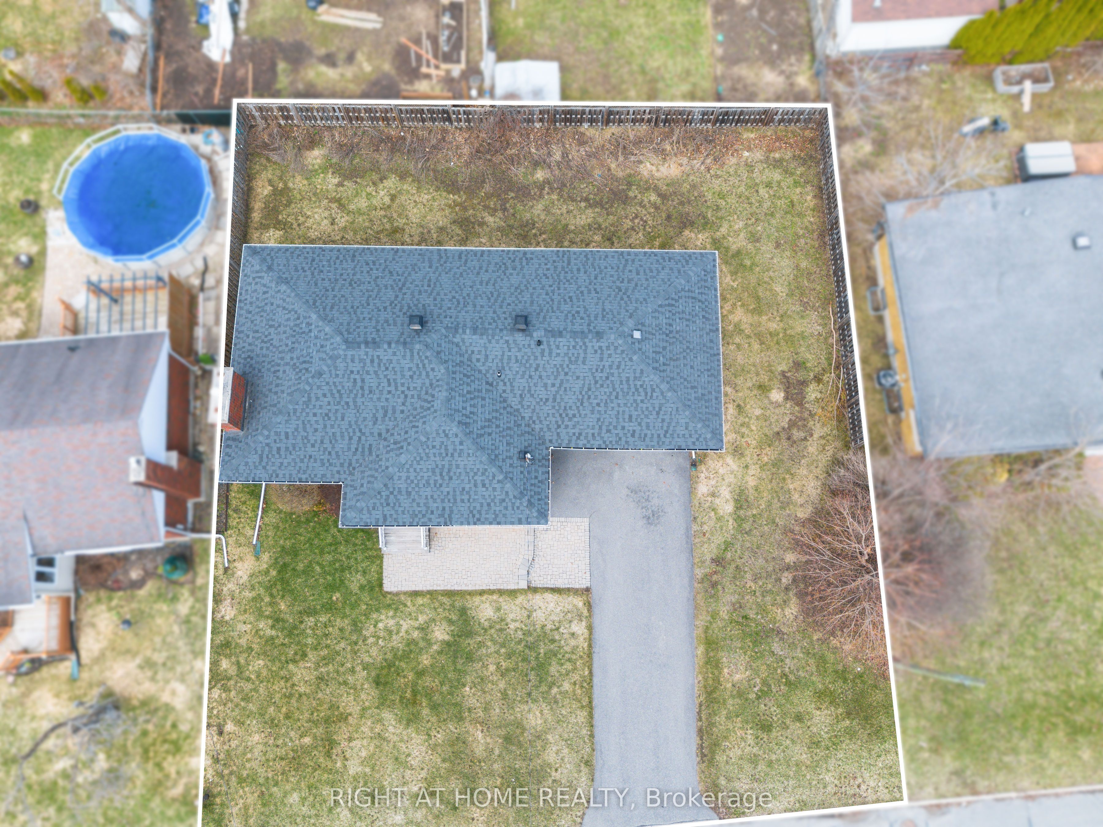 1307 Princess Street Property Photo 6