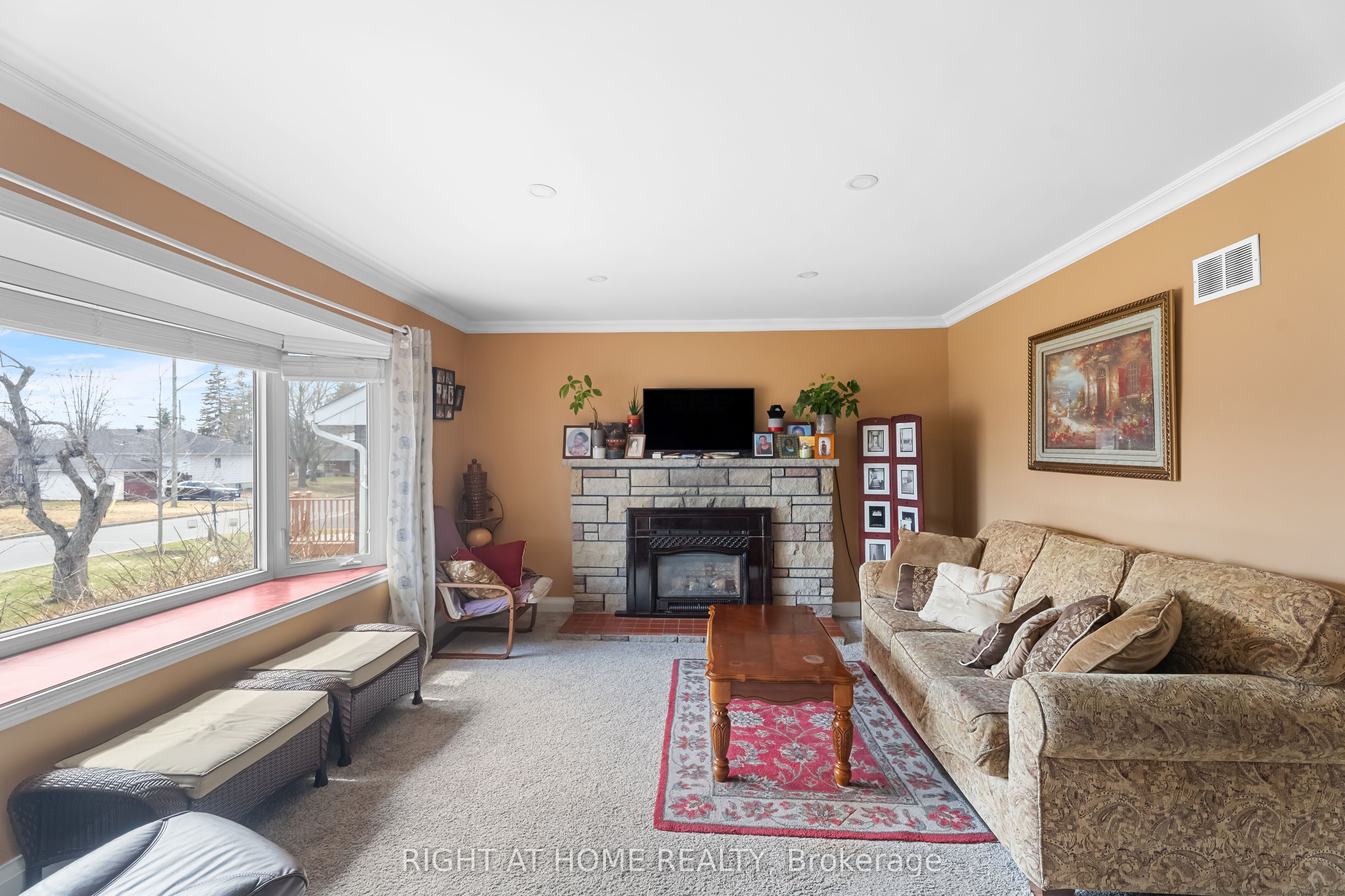 1307 Princess Street Property Photo 8