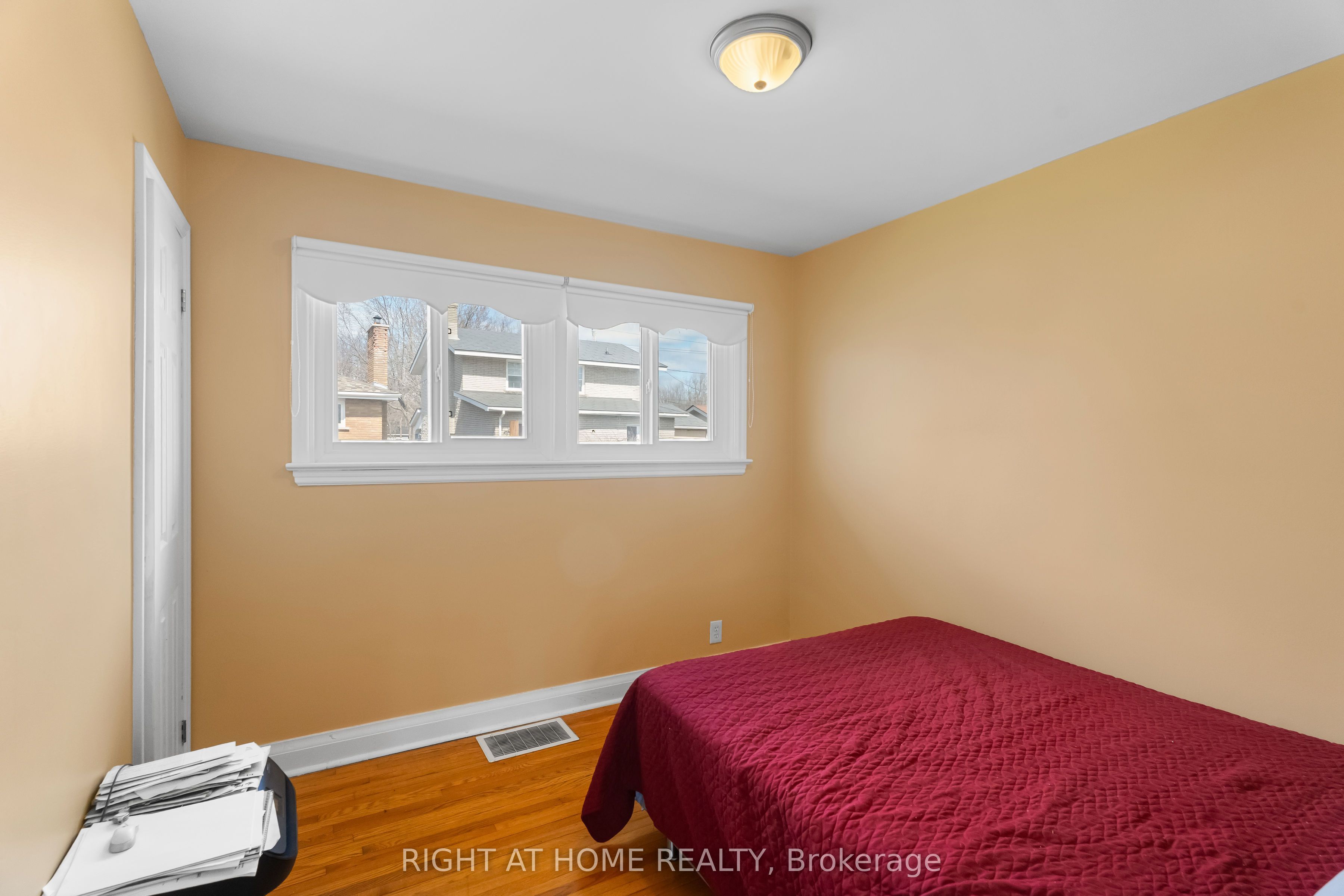 1307 Princess Street Property Photo 17
