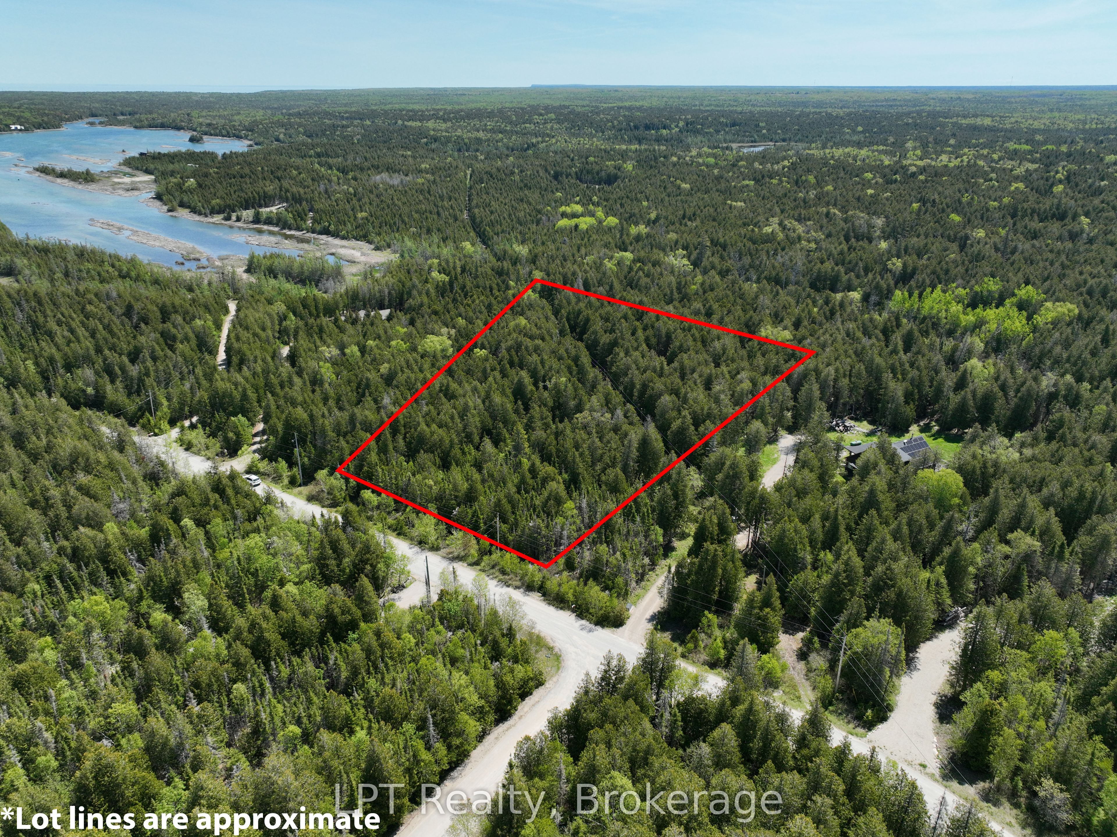 76 Myles Drive Property Photo 5