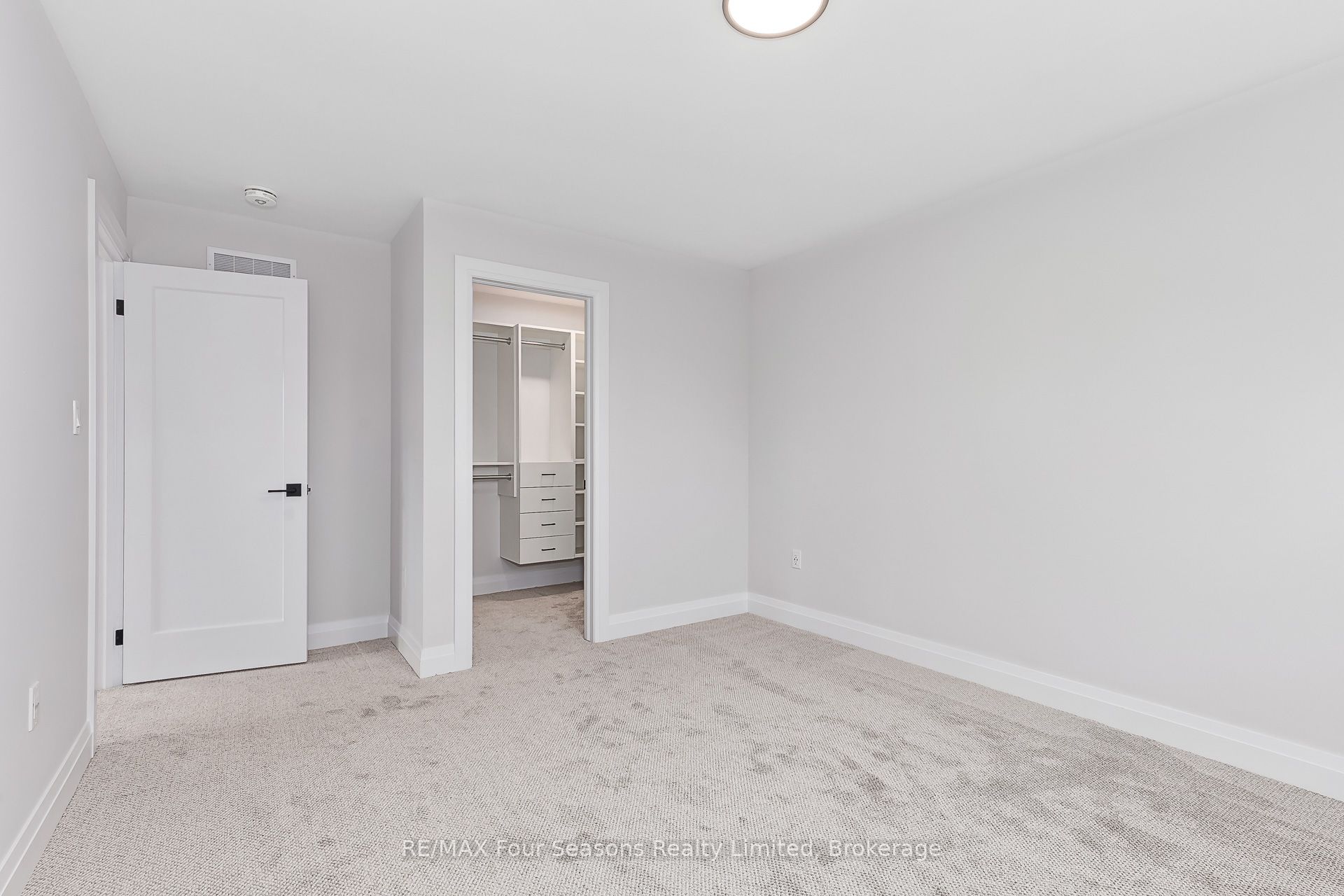 1 Boynton Court Property Photo 34