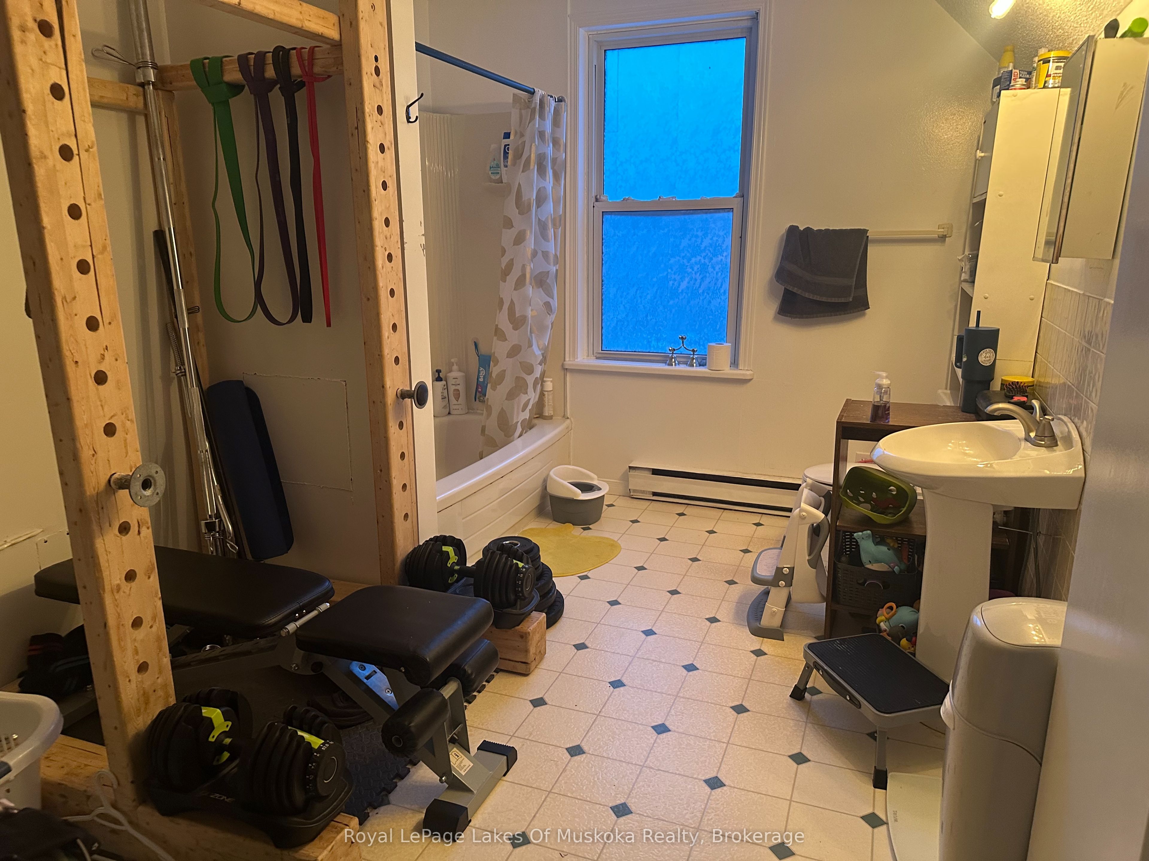 120 Ontario Street Property Photo 7