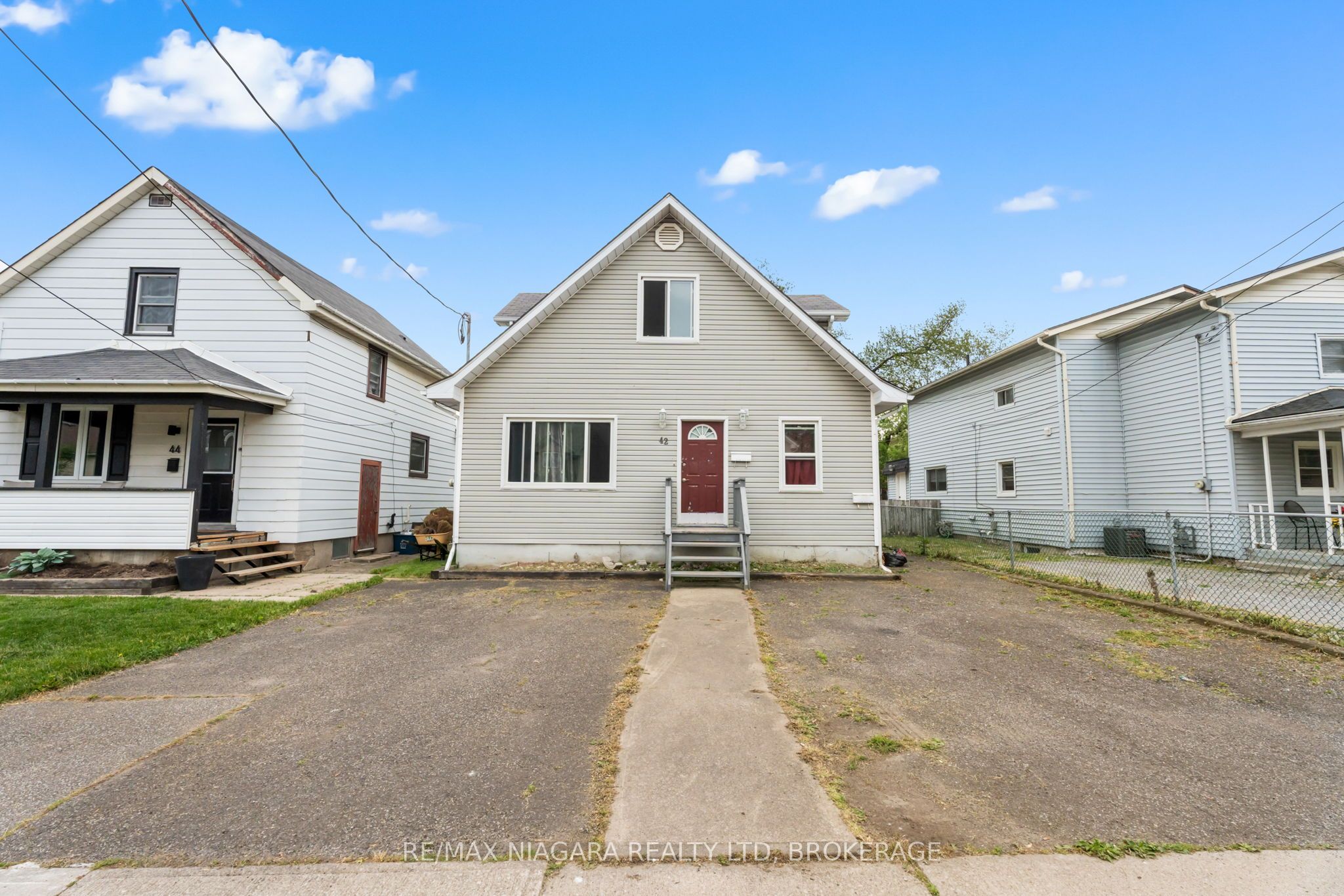42 Vine Street Property Photo 1