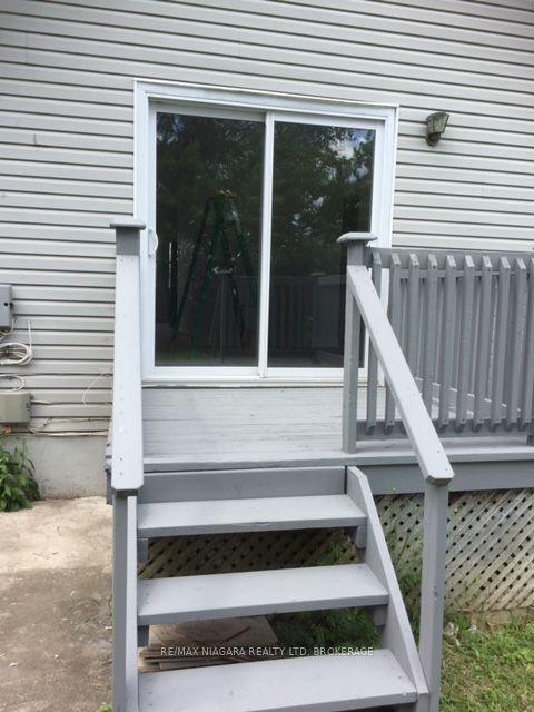 42 Vine Street Property Photo 25