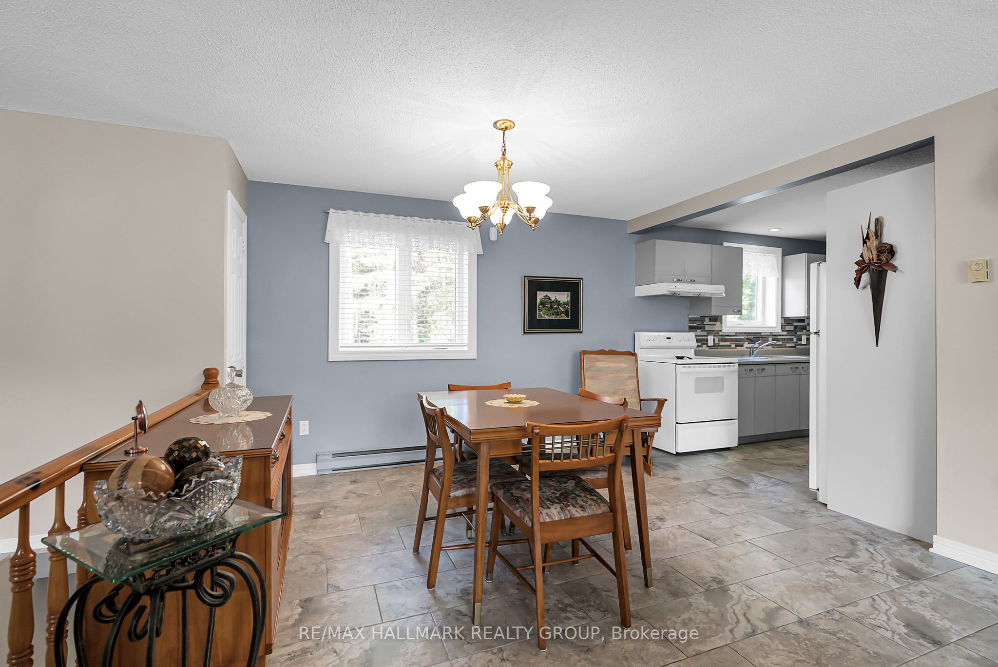 656 Ch Station Road Property Photo 8