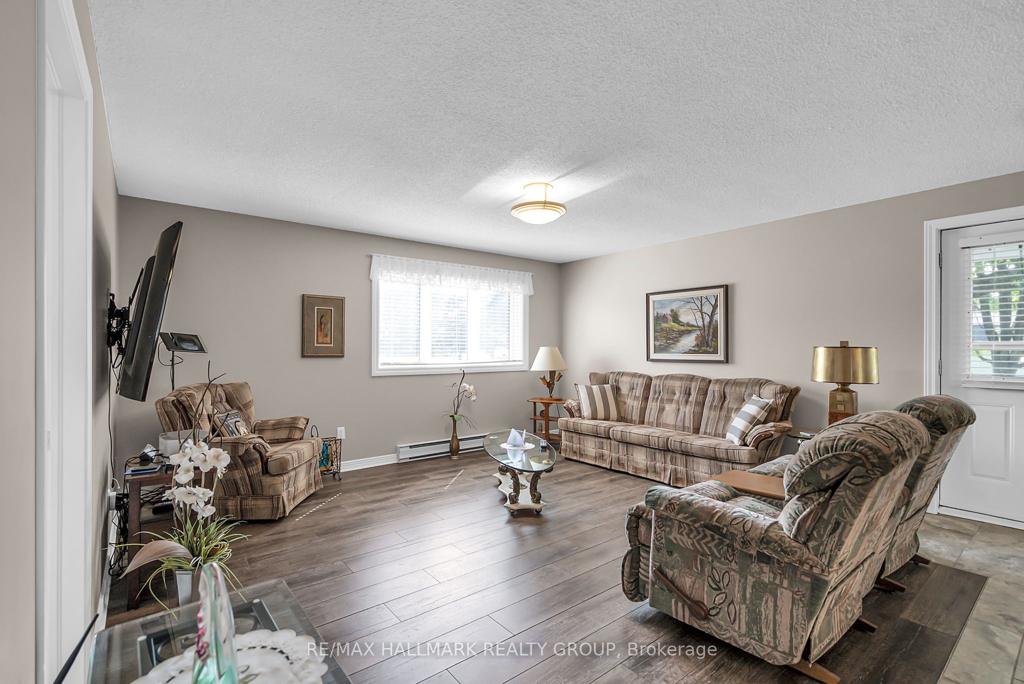 656 Ch Station Road Property Photo 10