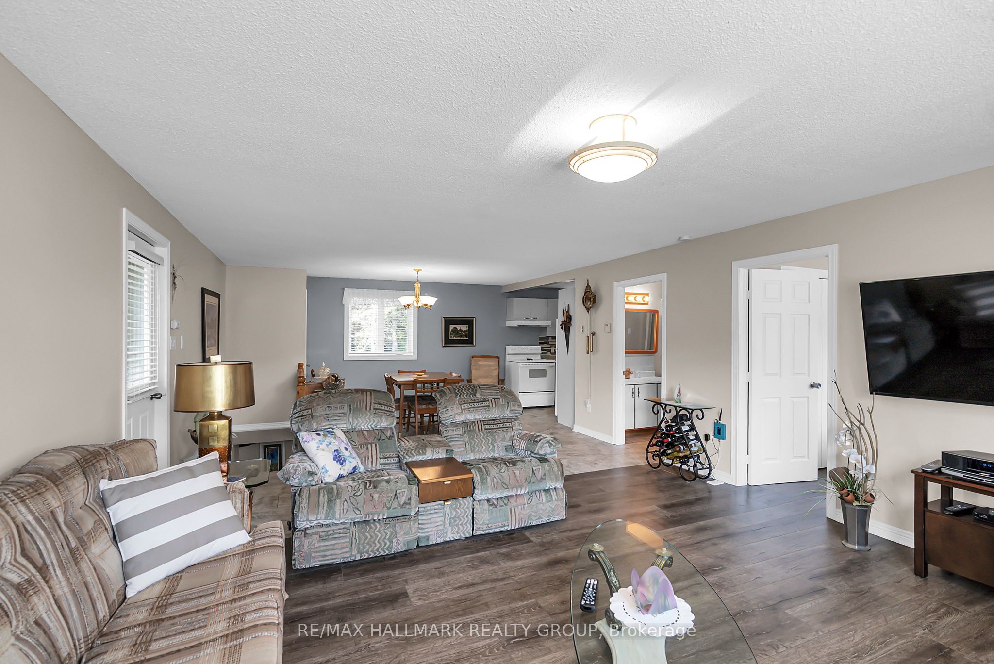 656 Ch Station Road Property Photo 11