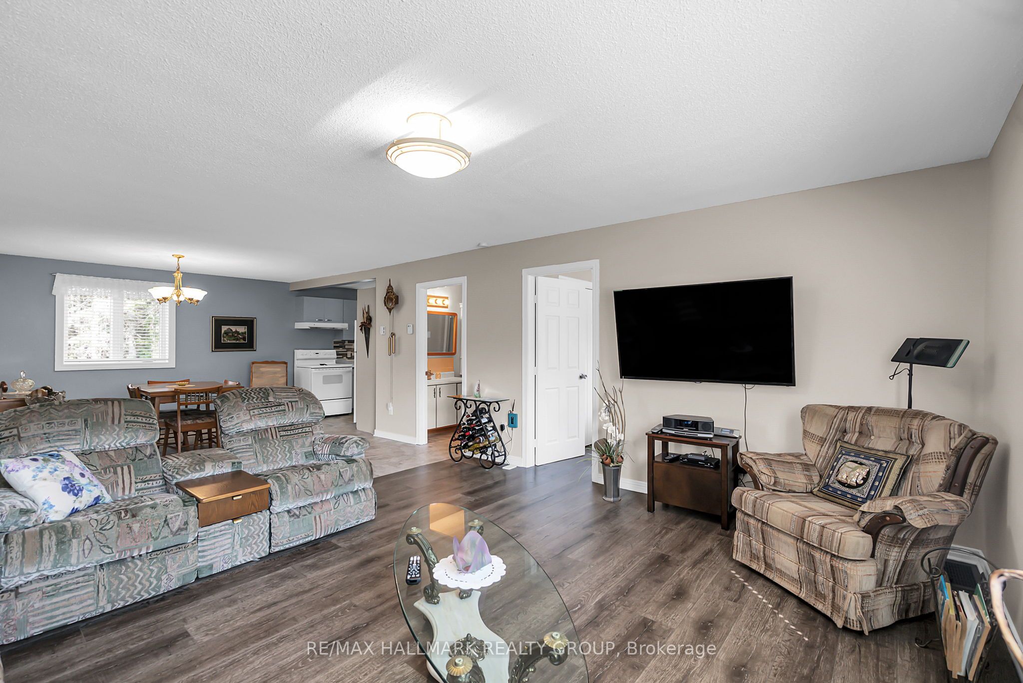 656 Ch Station Road Property Photo 12