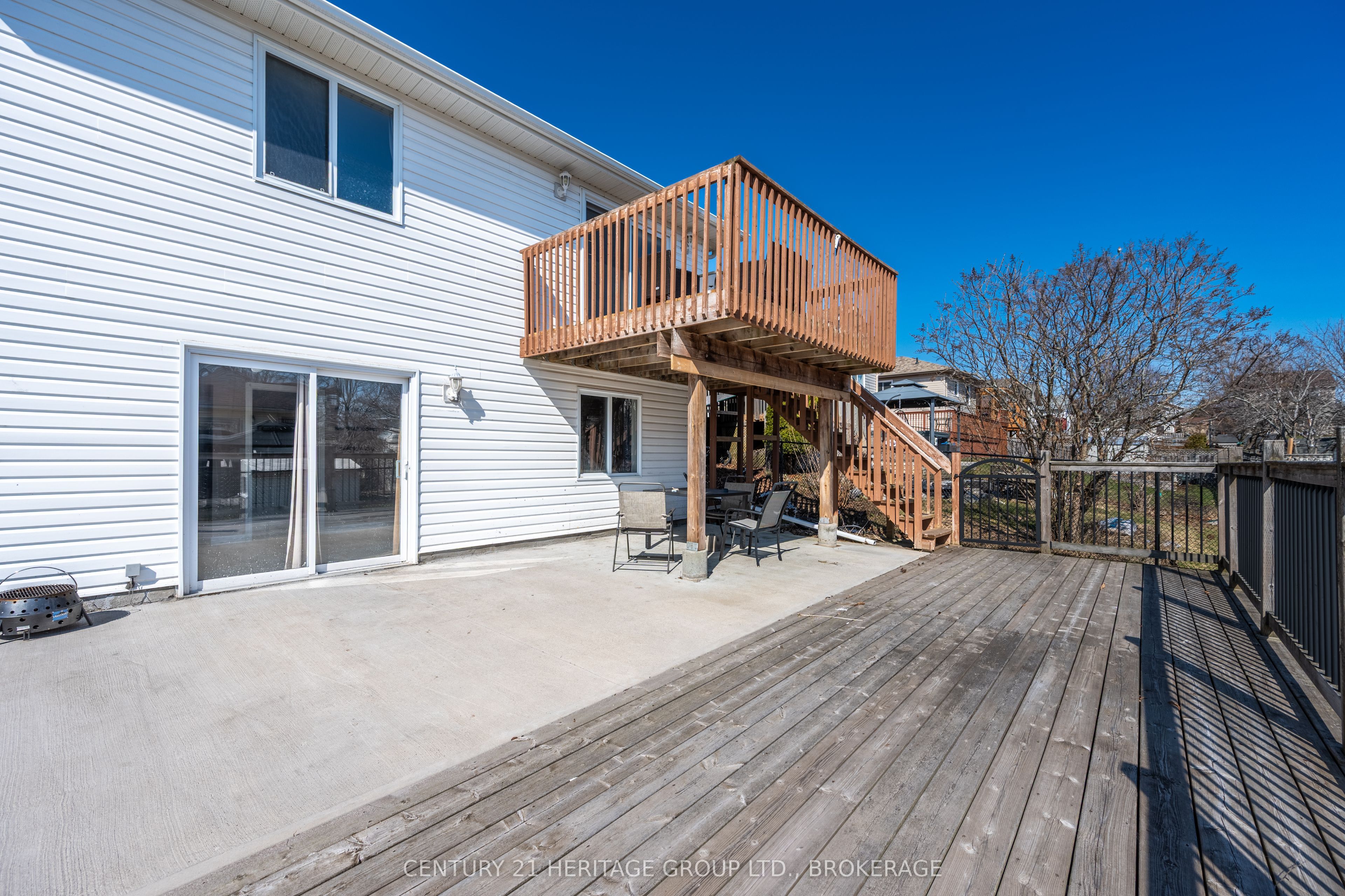 79 Speers Boulevard Property Photo 3