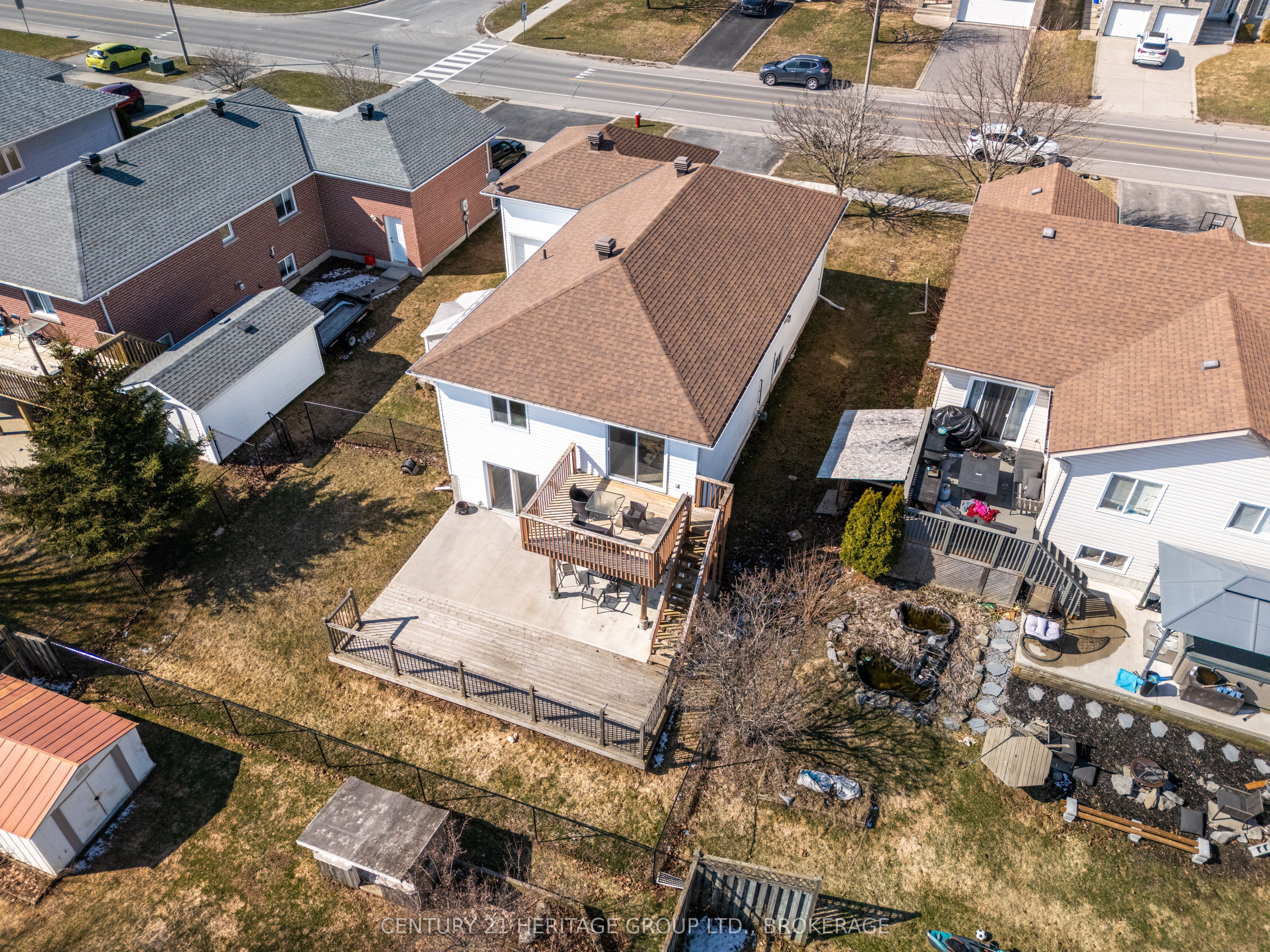 79 Speers Boulevard Property Photo 7