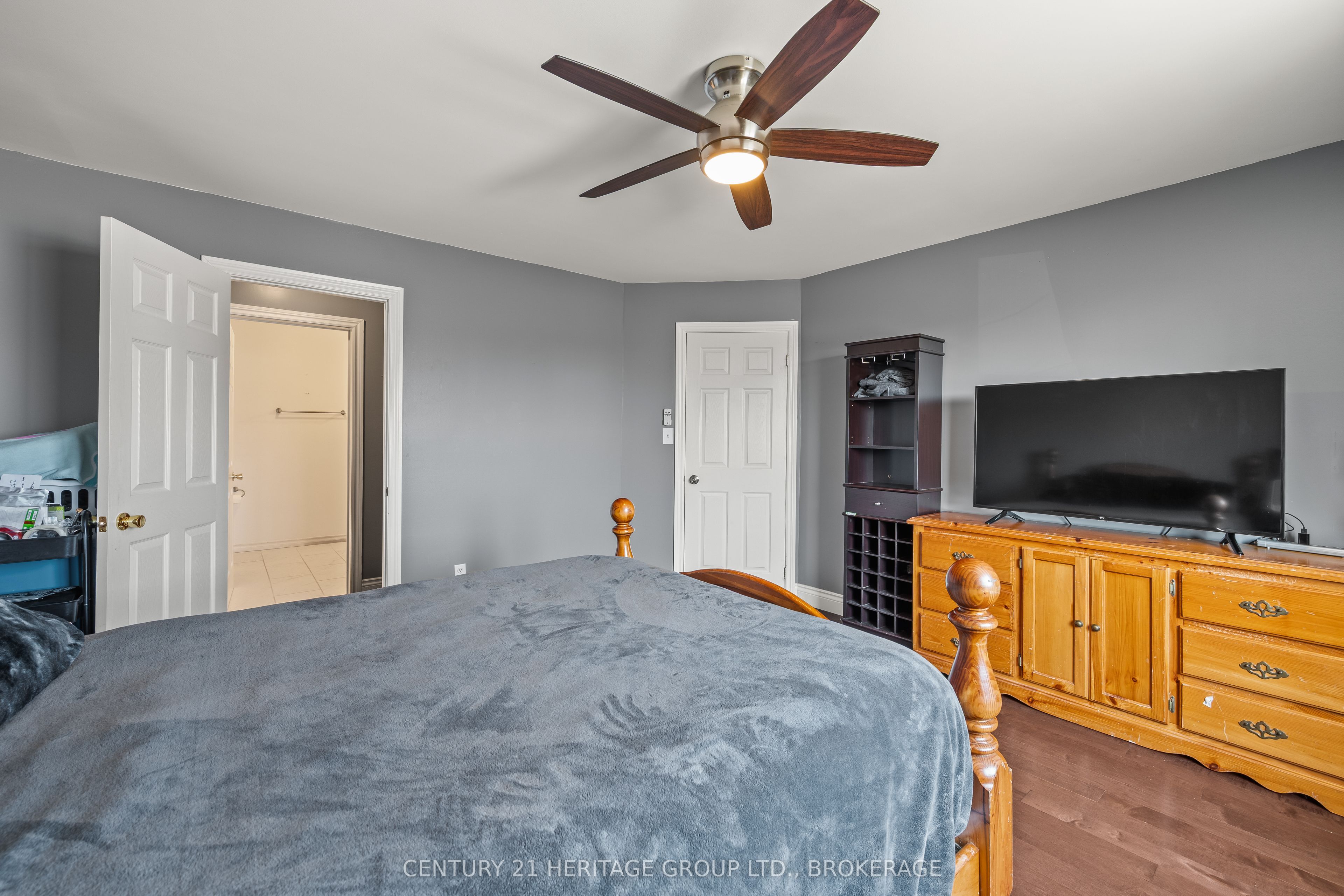 79 Speers Boulevard Property Photo 17