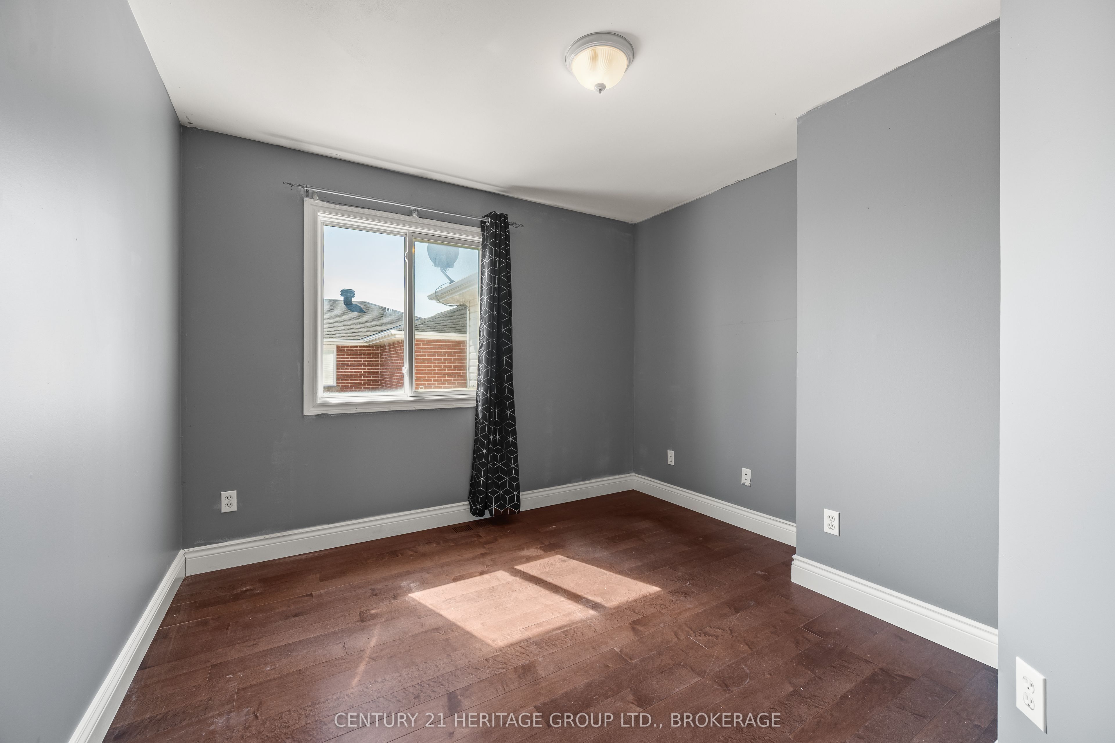 79 Speers Boulevard Property Photo 22