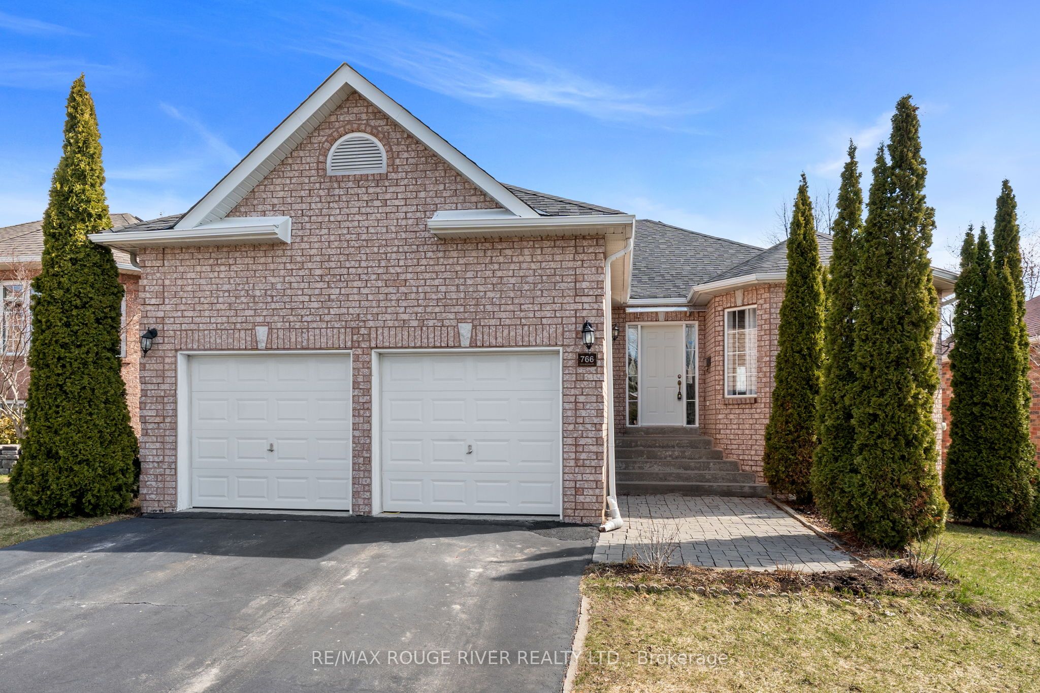 766 Munson Crescent Property Photo 1