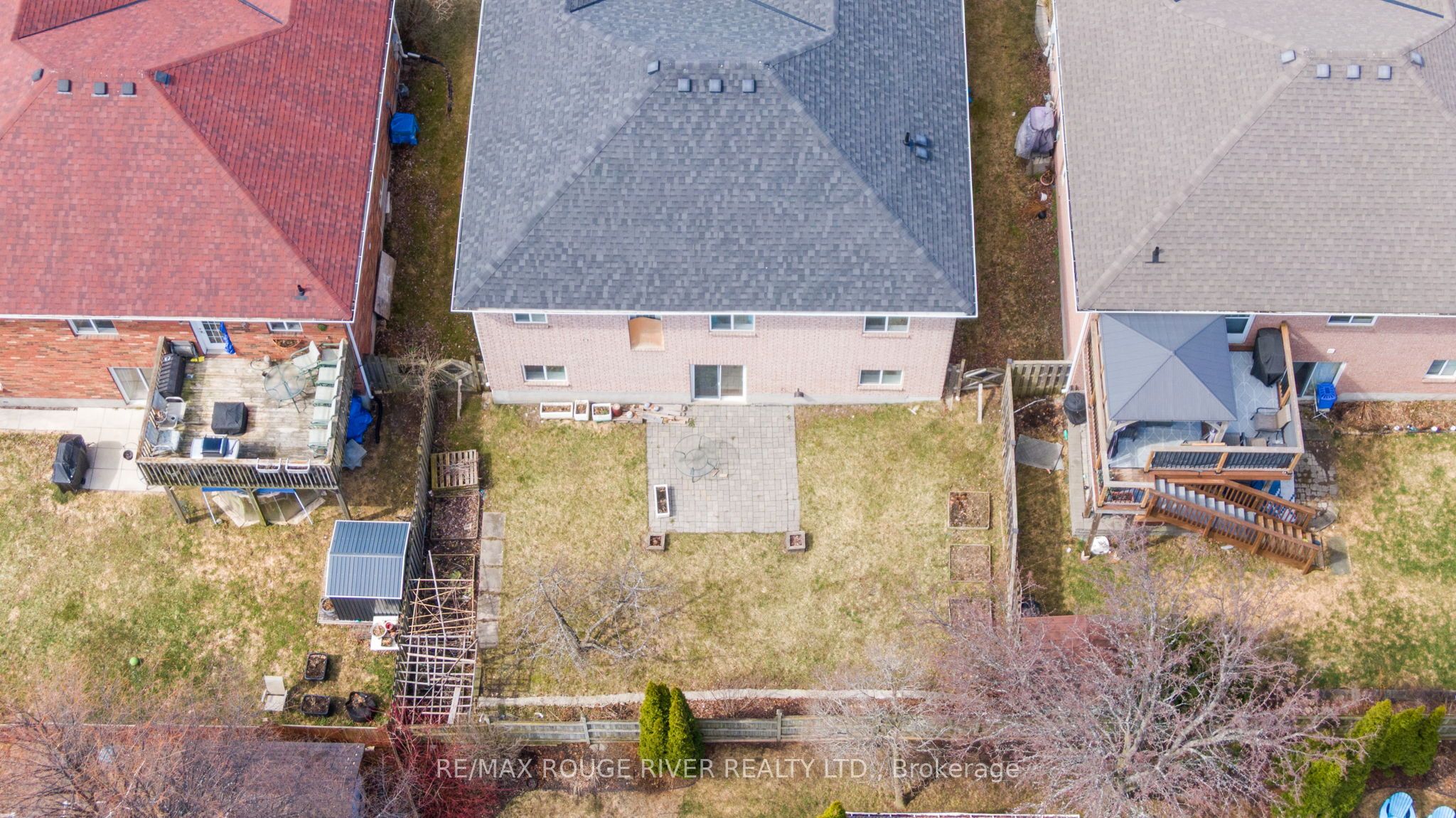 766 Munson Crescent Property Photo 7