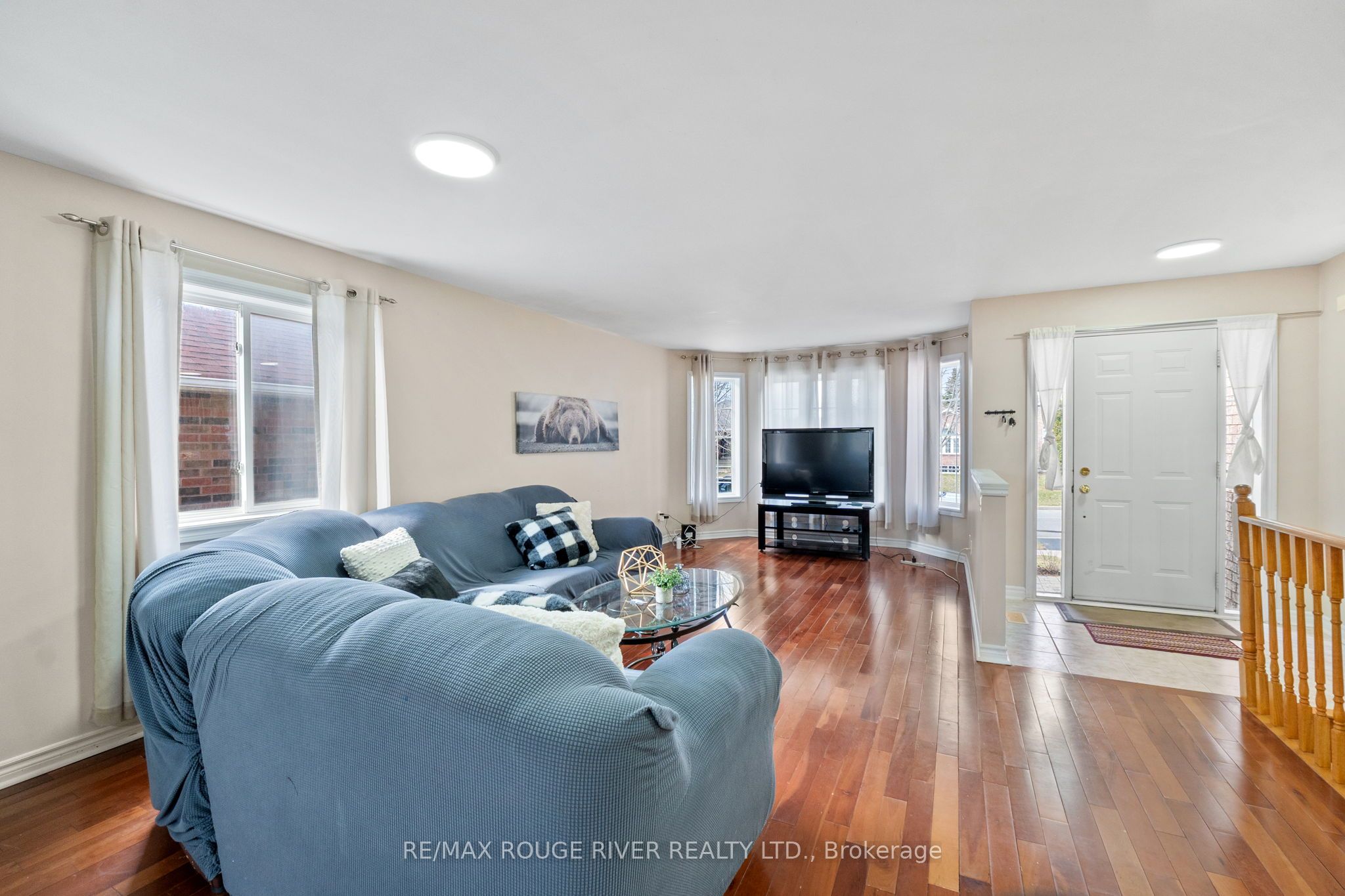 766 Munson Crescent Property Photo 12