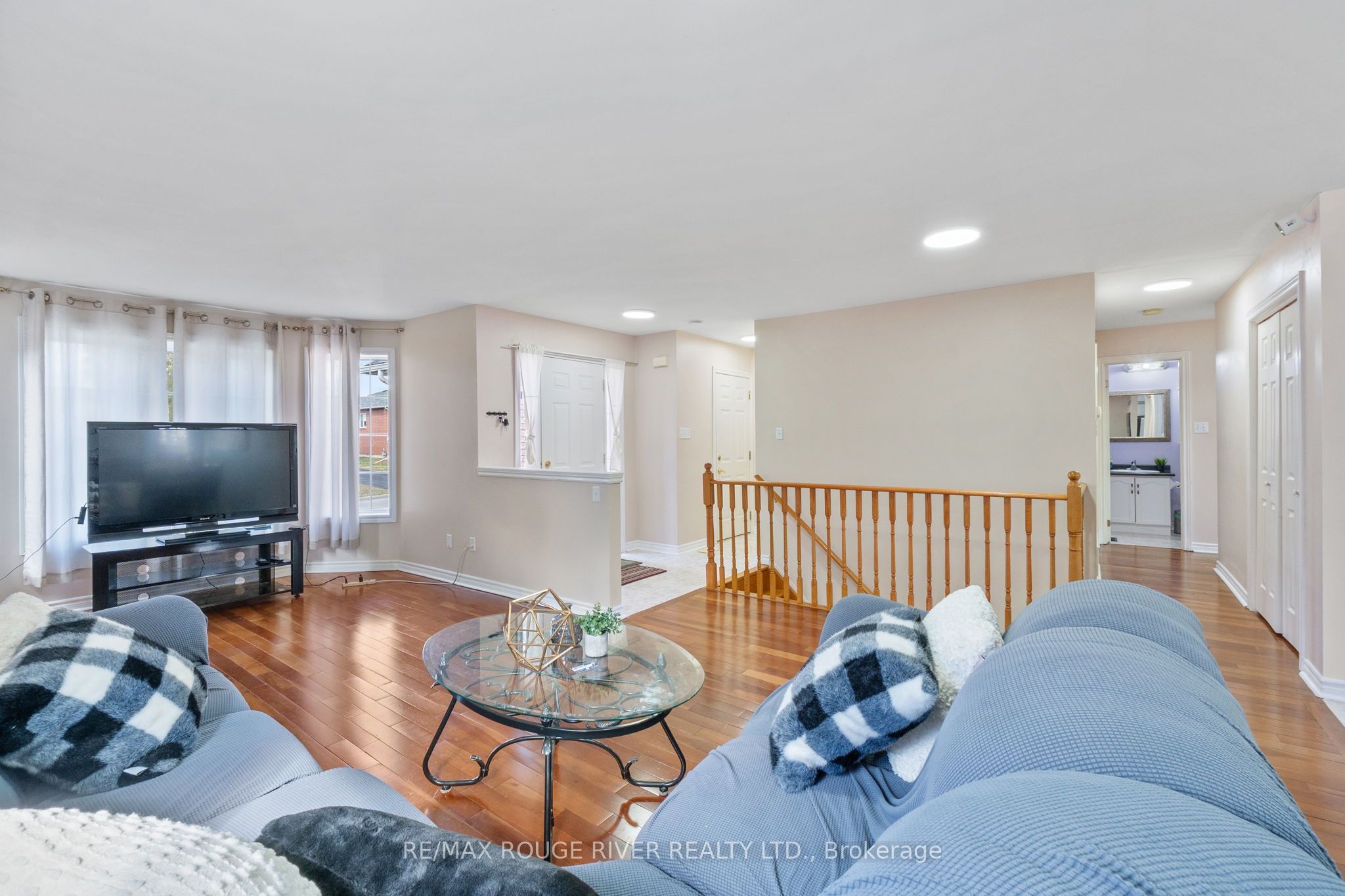 766 Munson Crescent Property Photo 15