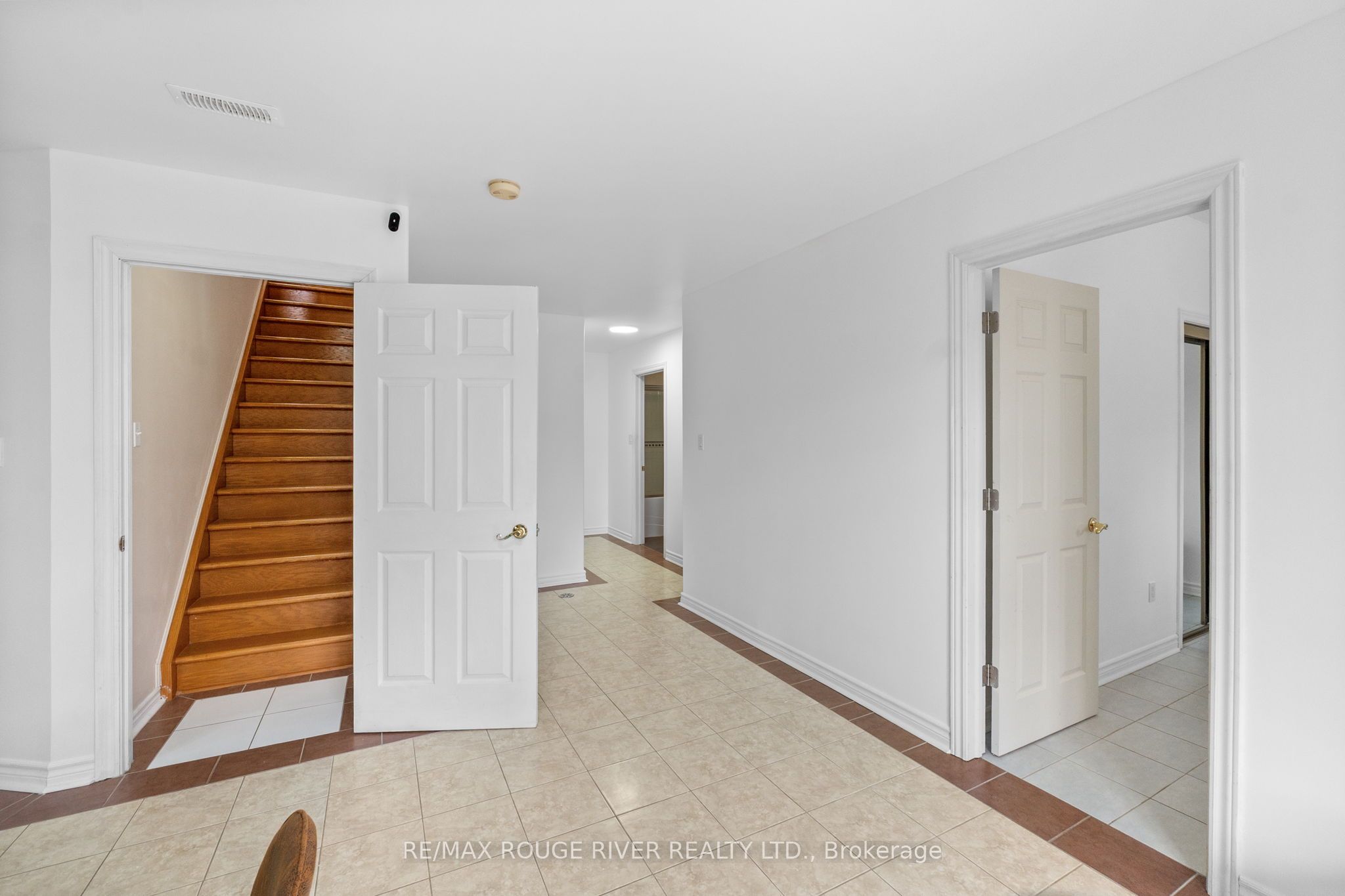 766 Munson Crescent Property Photo 40
