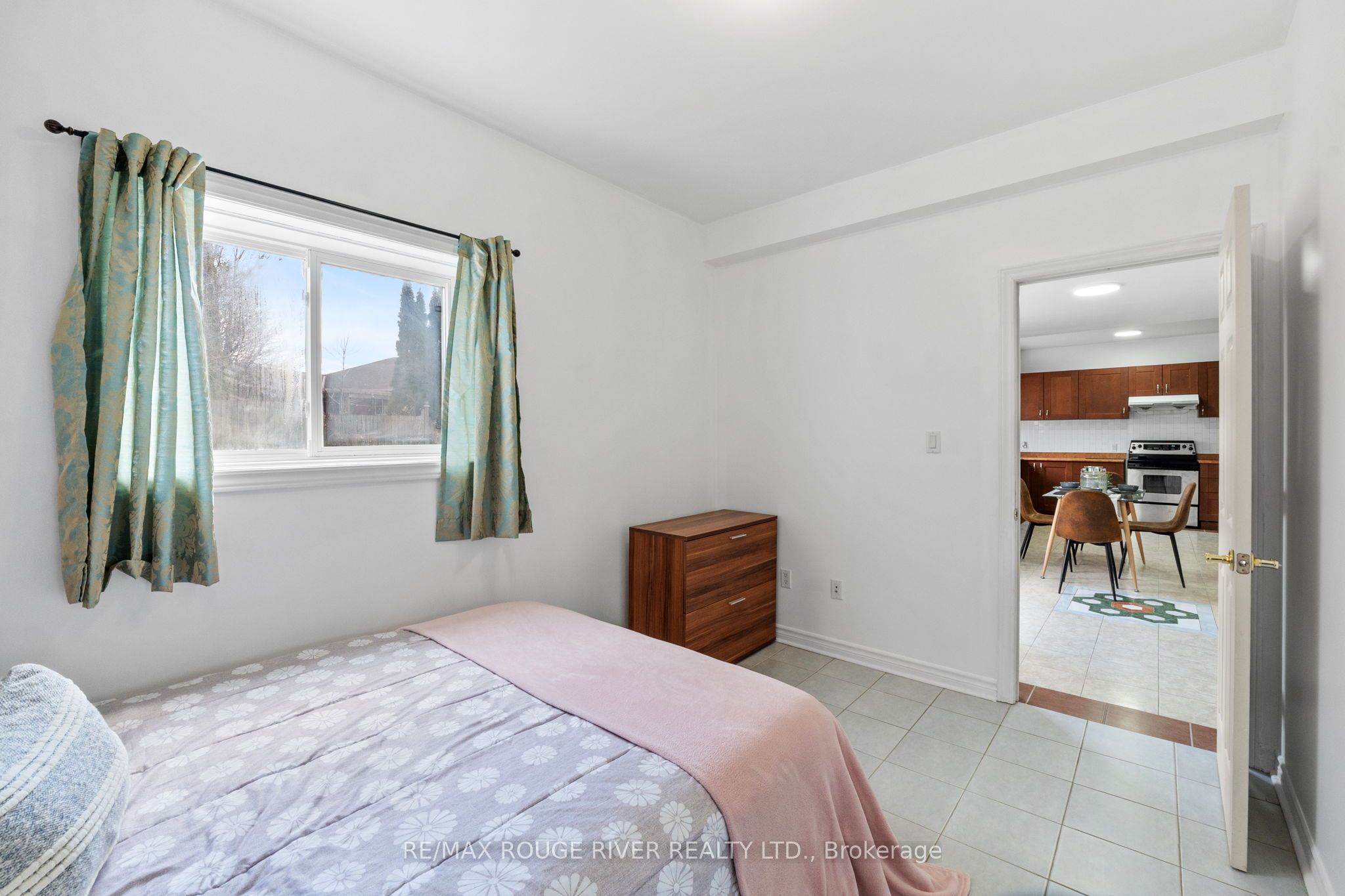 766 Munson Crescent Property Photo 43