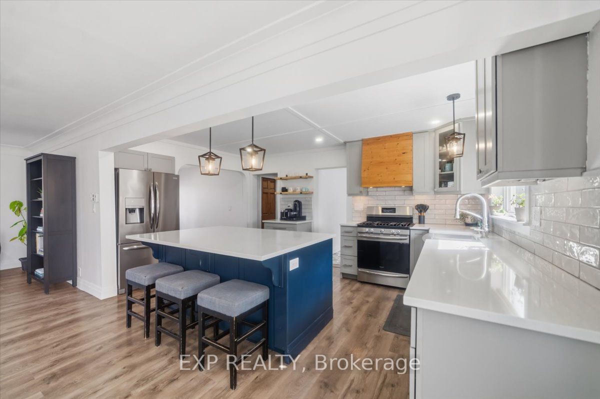 303 Bruce Rd 9 Property Photo 5