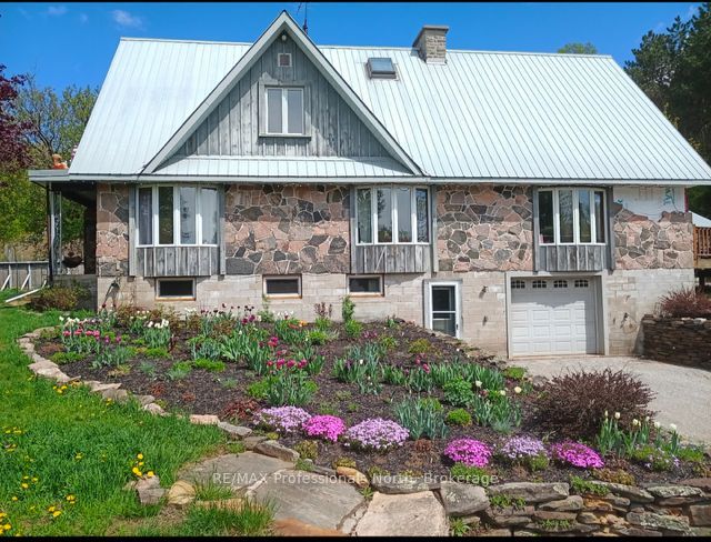2481 North Shore Road Property Photo 1