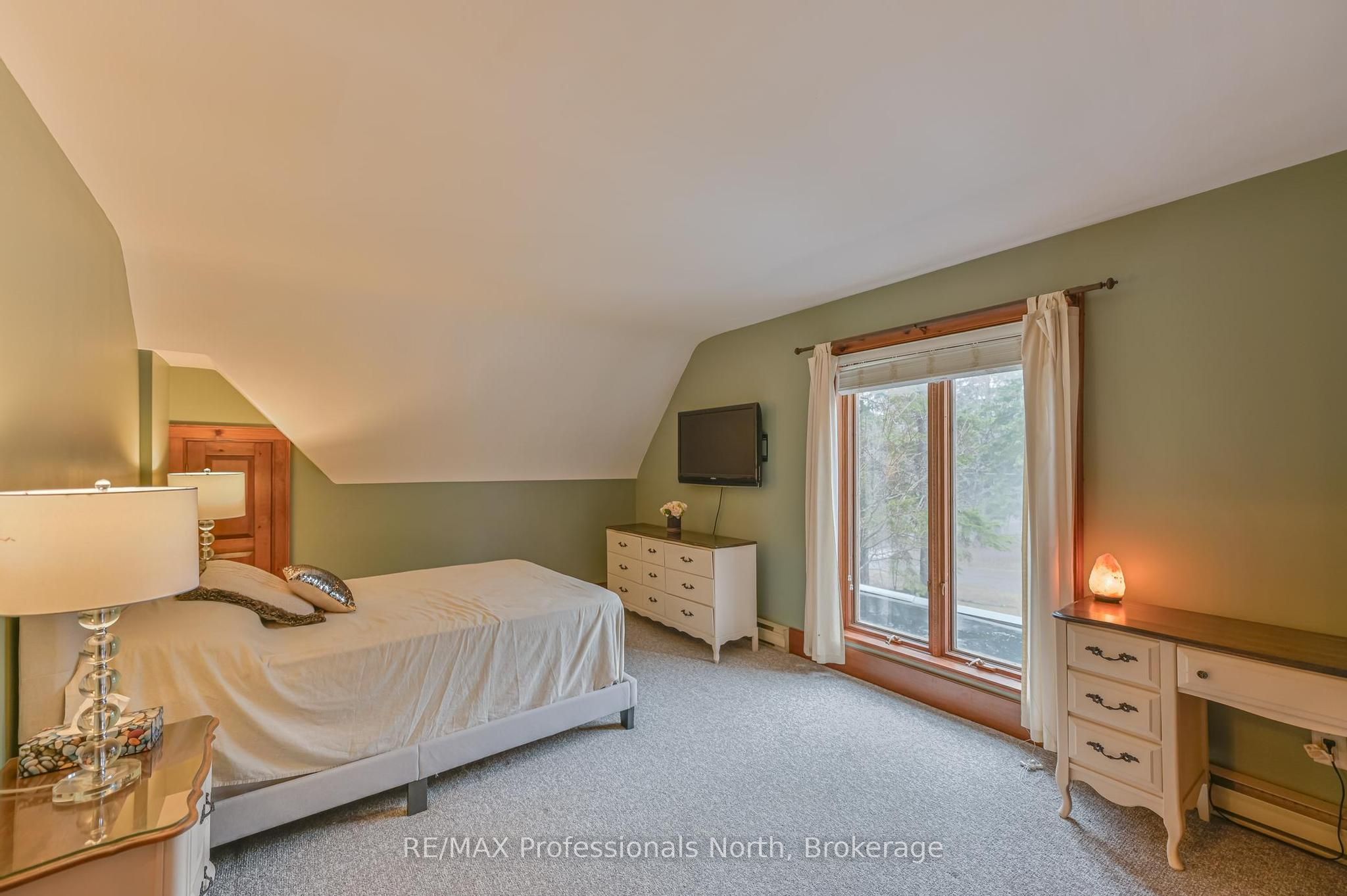 2481 North Shore Road Property Photo 26