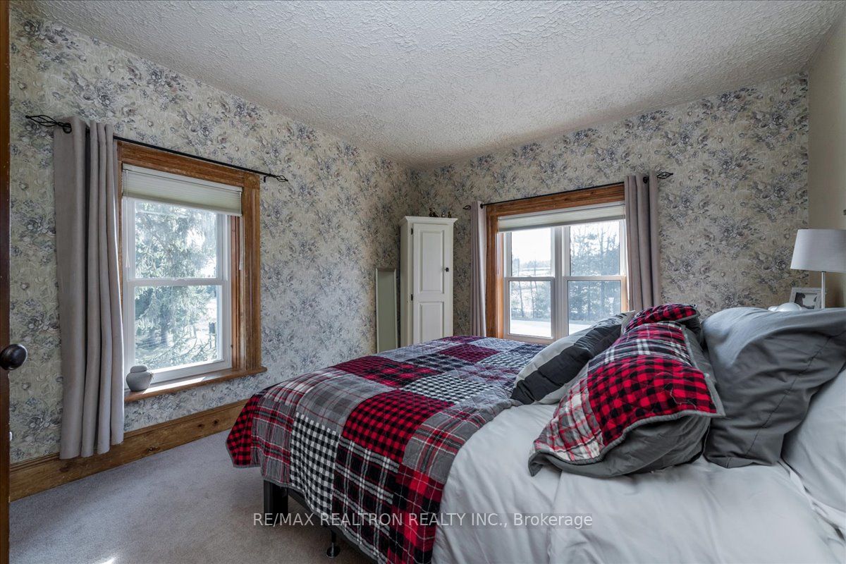 236787 13 Grey Road Property Photo 13