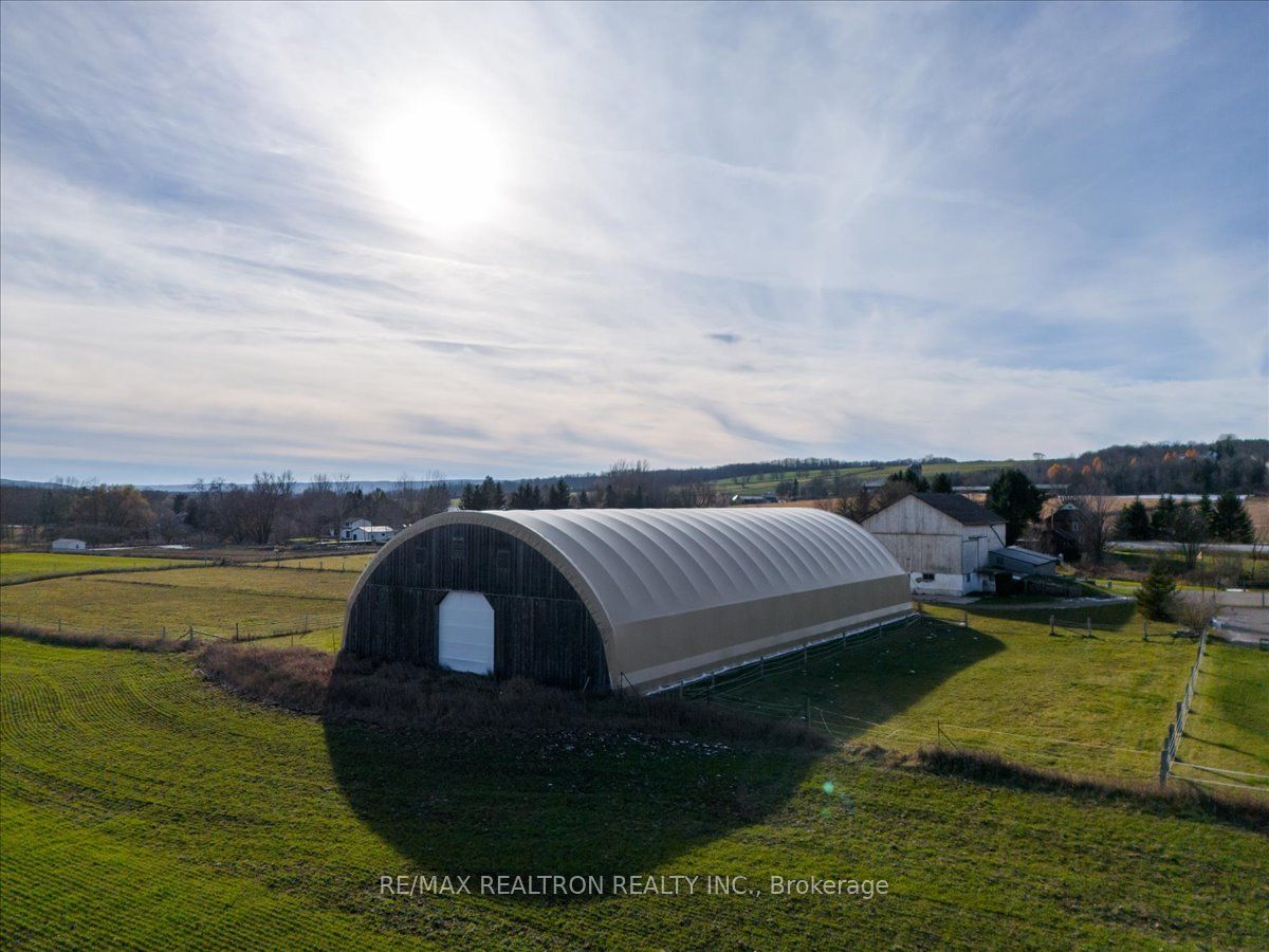 236787 13 Grey Road Property Photo 40