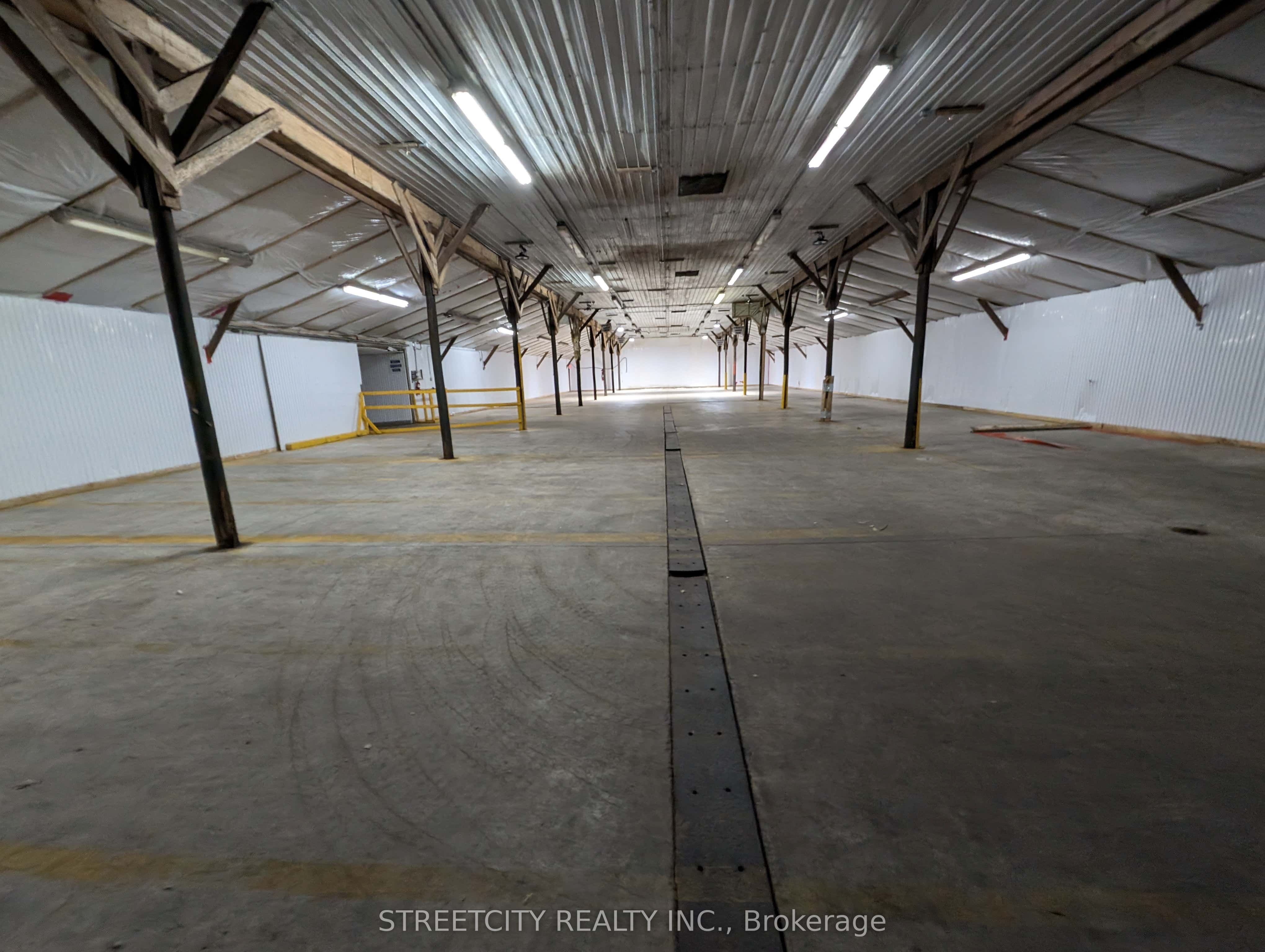 52429 Nova Scotia Line Property Photo 1