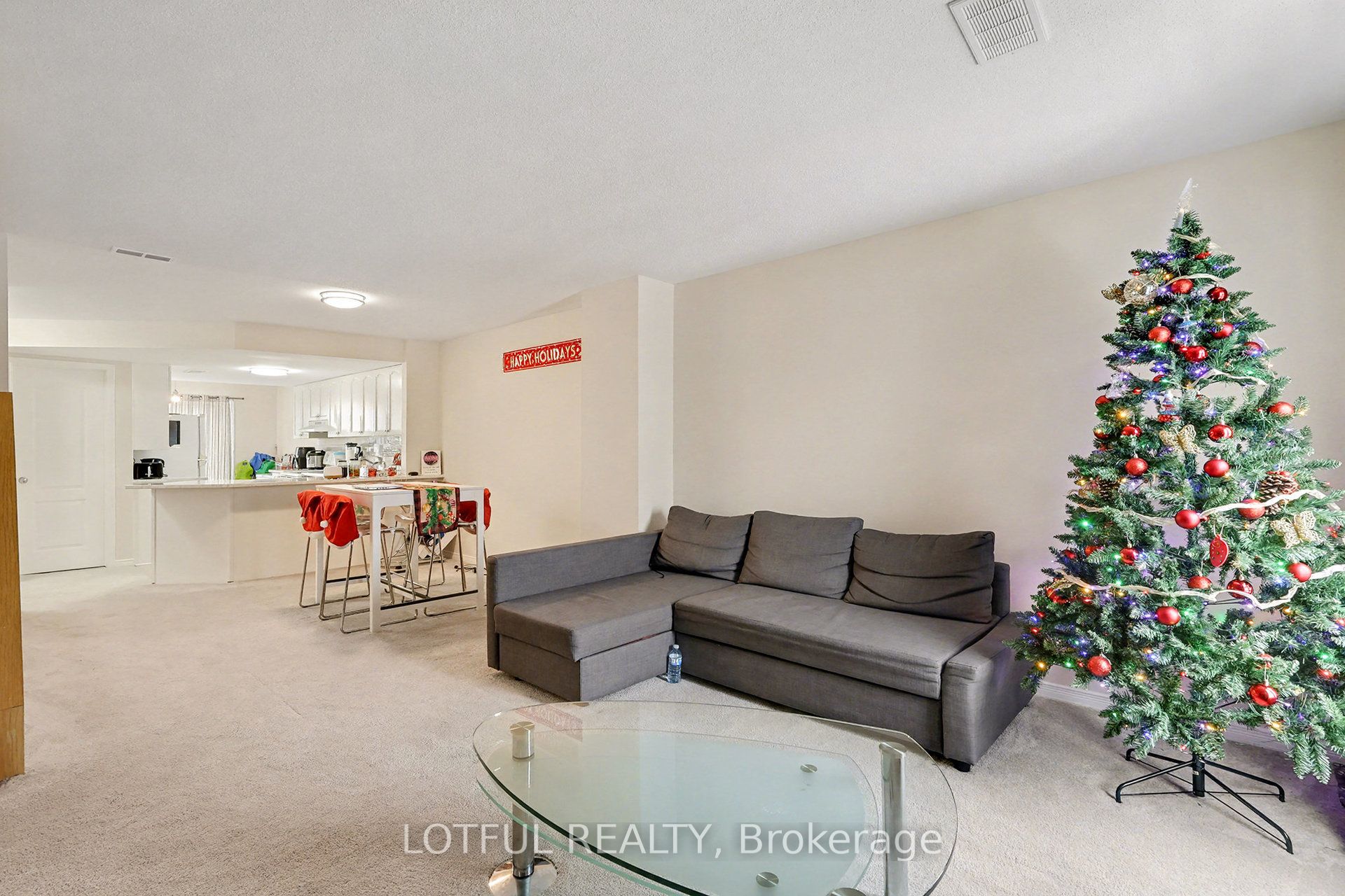 576 Lakeridge Drive Property Photo 6