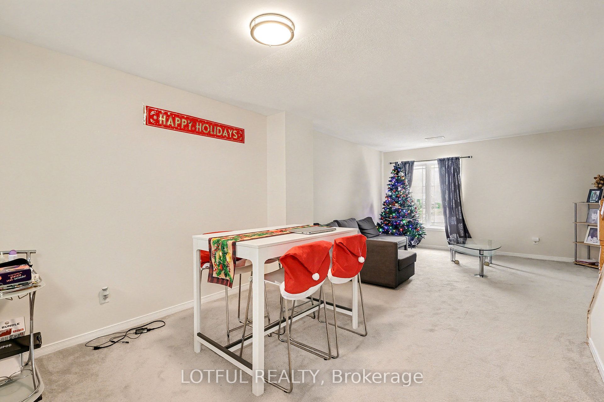 576 Lakeridge Drive Property Photo 14