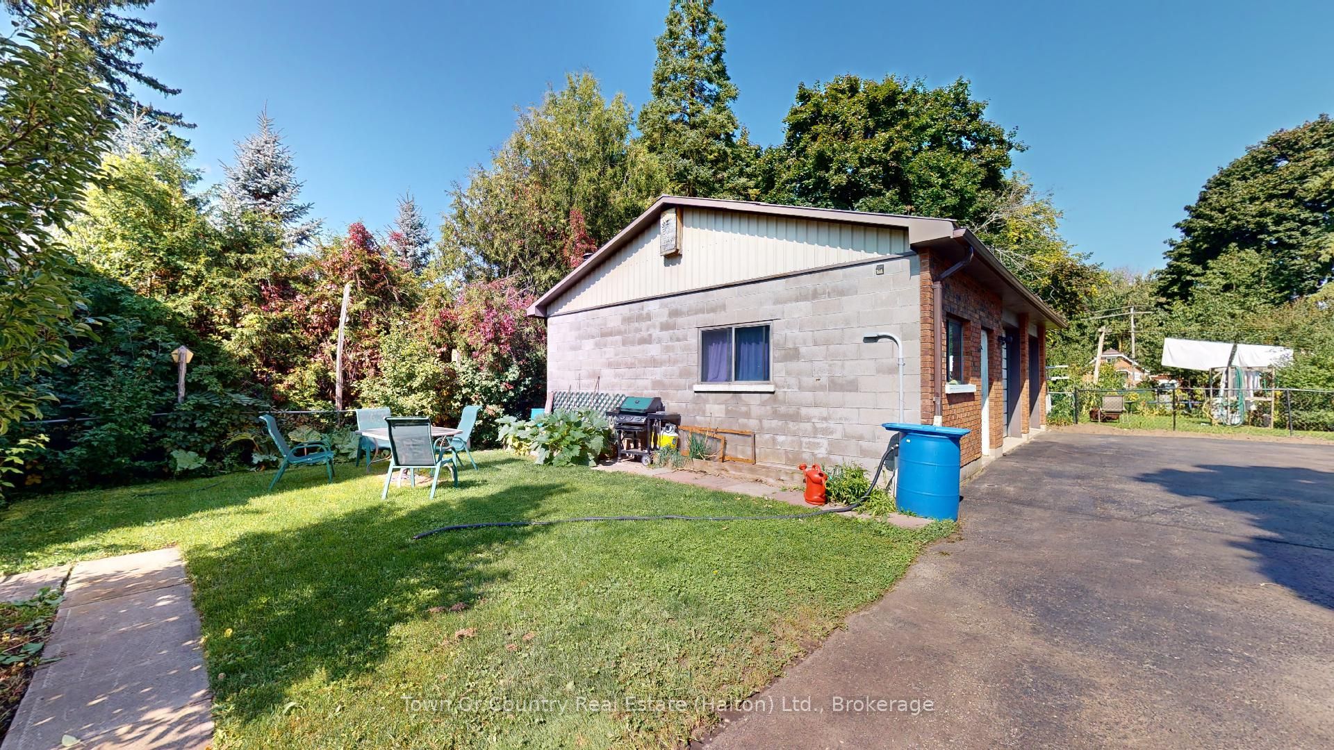 540 10th Avenue Property Photo 7