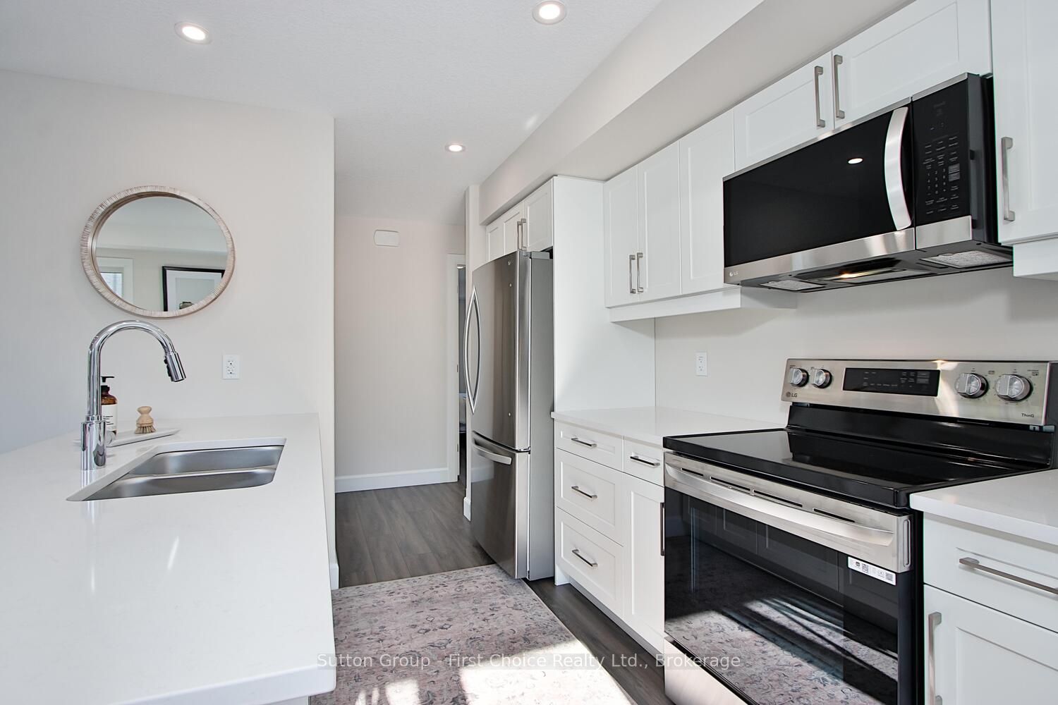 3202 Vivian Line Unit 35 Property Photo 15