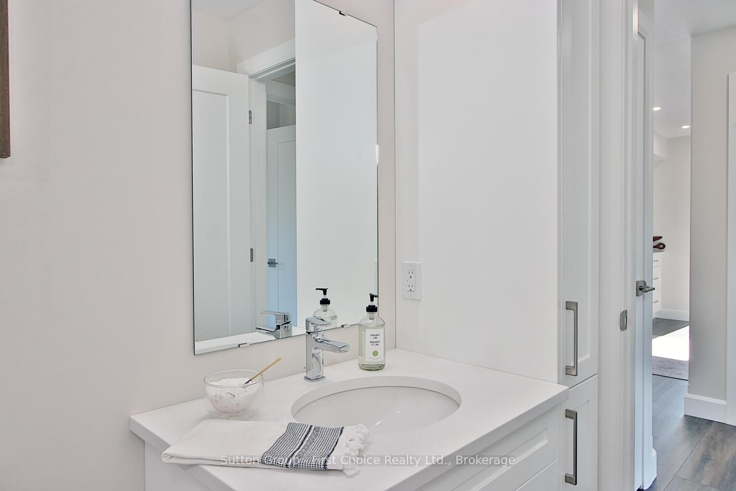 3202 Vivian Line Unit 35 Property Photo 24