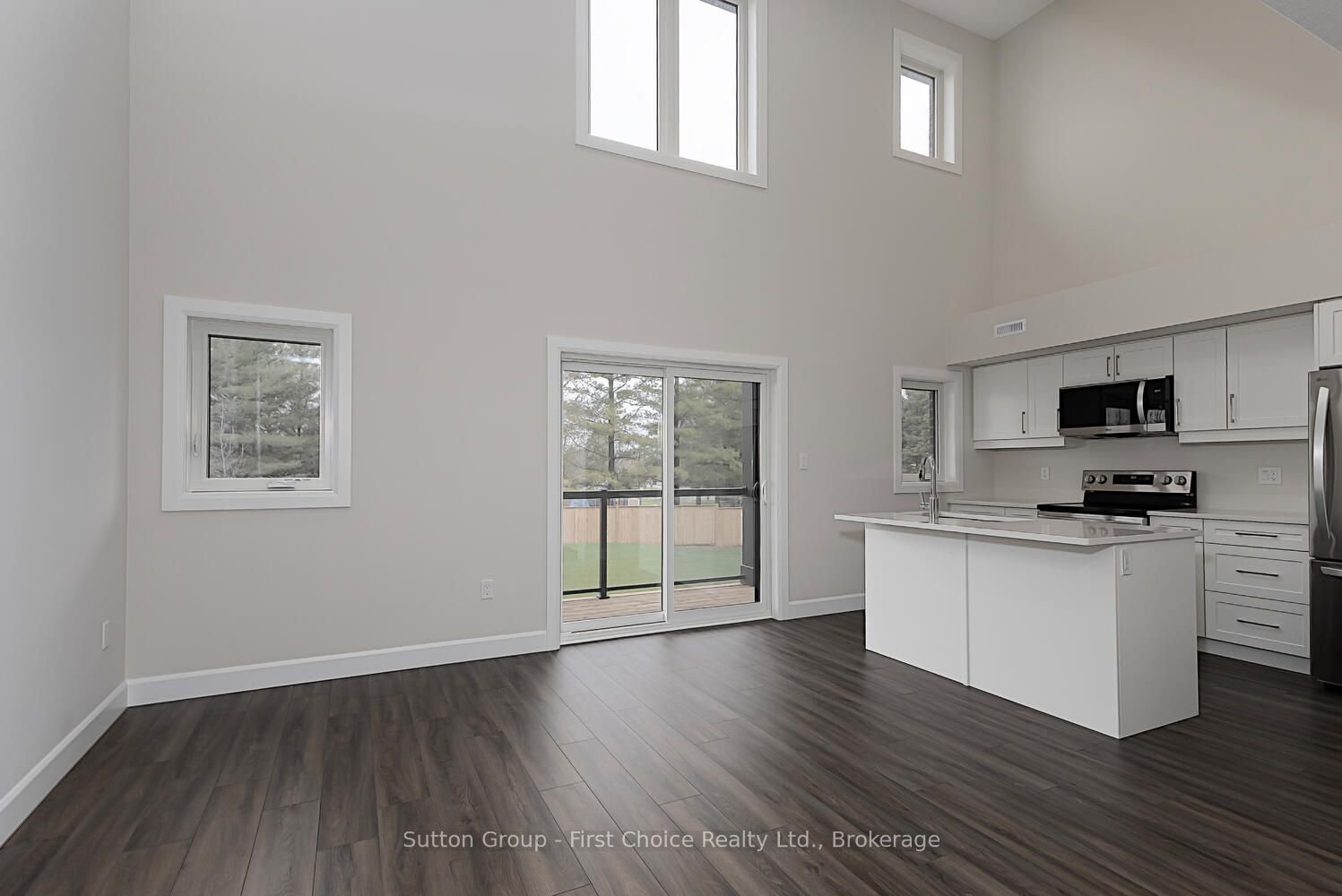 3202 Vivian Line Unit 30 Property Photo 10