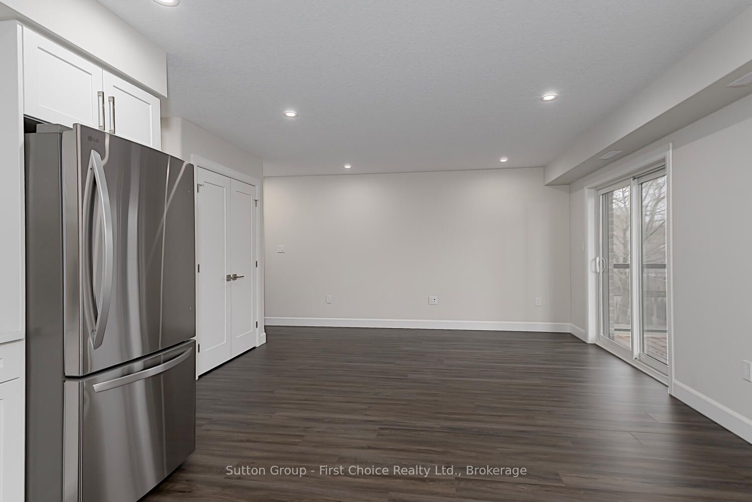 3202 Vivian Line Unit 39 Property Photo 11