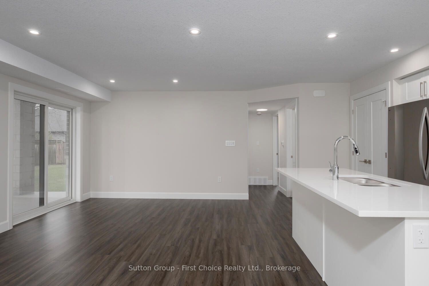 3202 Vivian Line Unit 37 Property Photo 10