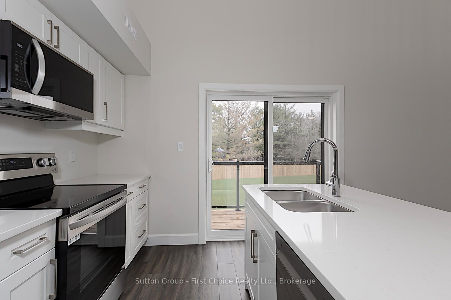 3202 Vivian Line Unit 42 Property Photo 8